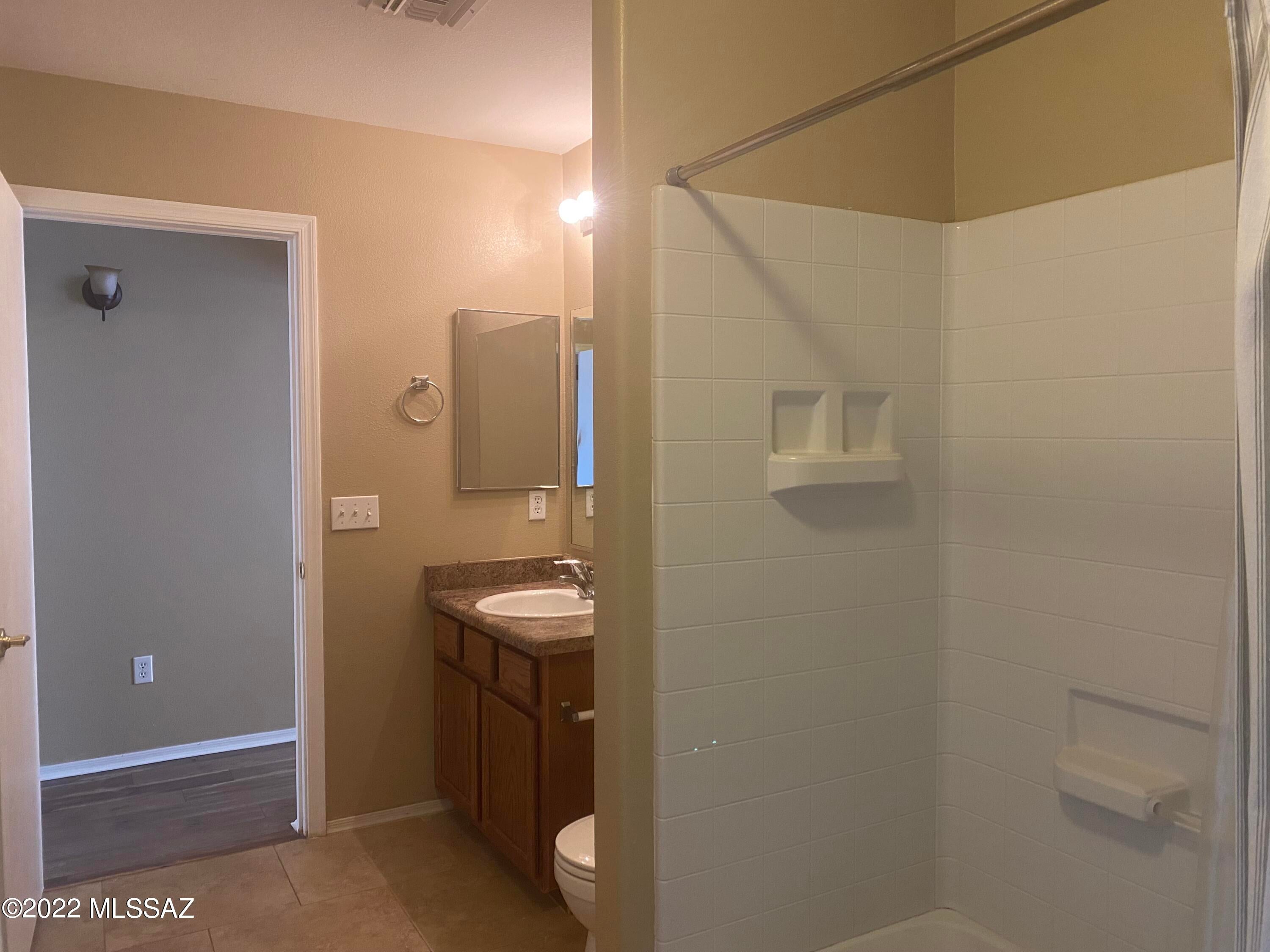 Presidios at Rancho Sahuarita (1-927) - Residential Lease