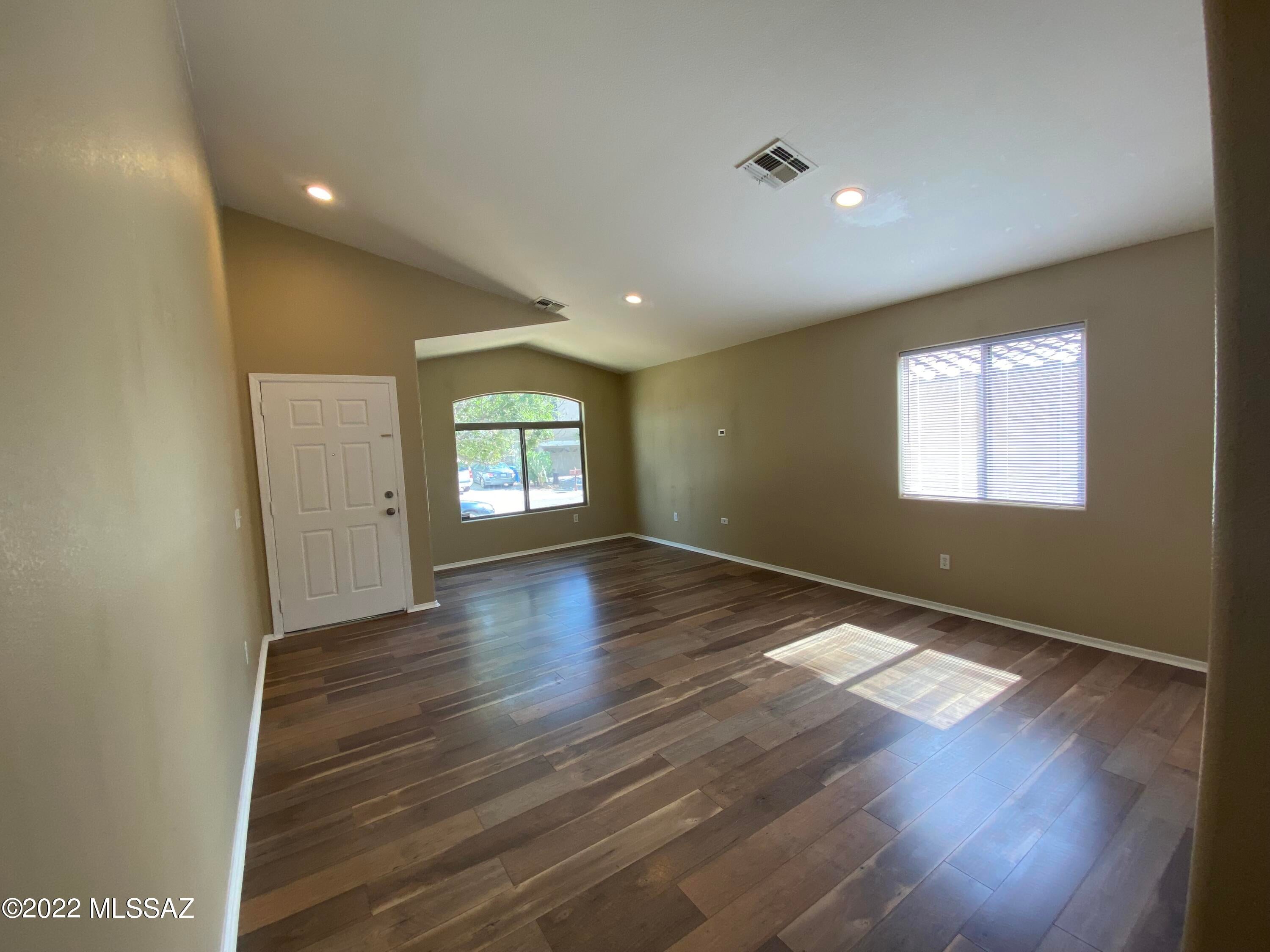 Presidios at Rancho Sahuarita (1-927) - Residential Lease