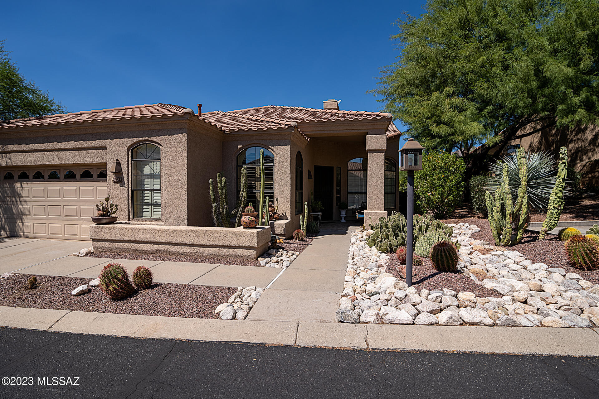 Ventana Canyon Golf Villas - Residential