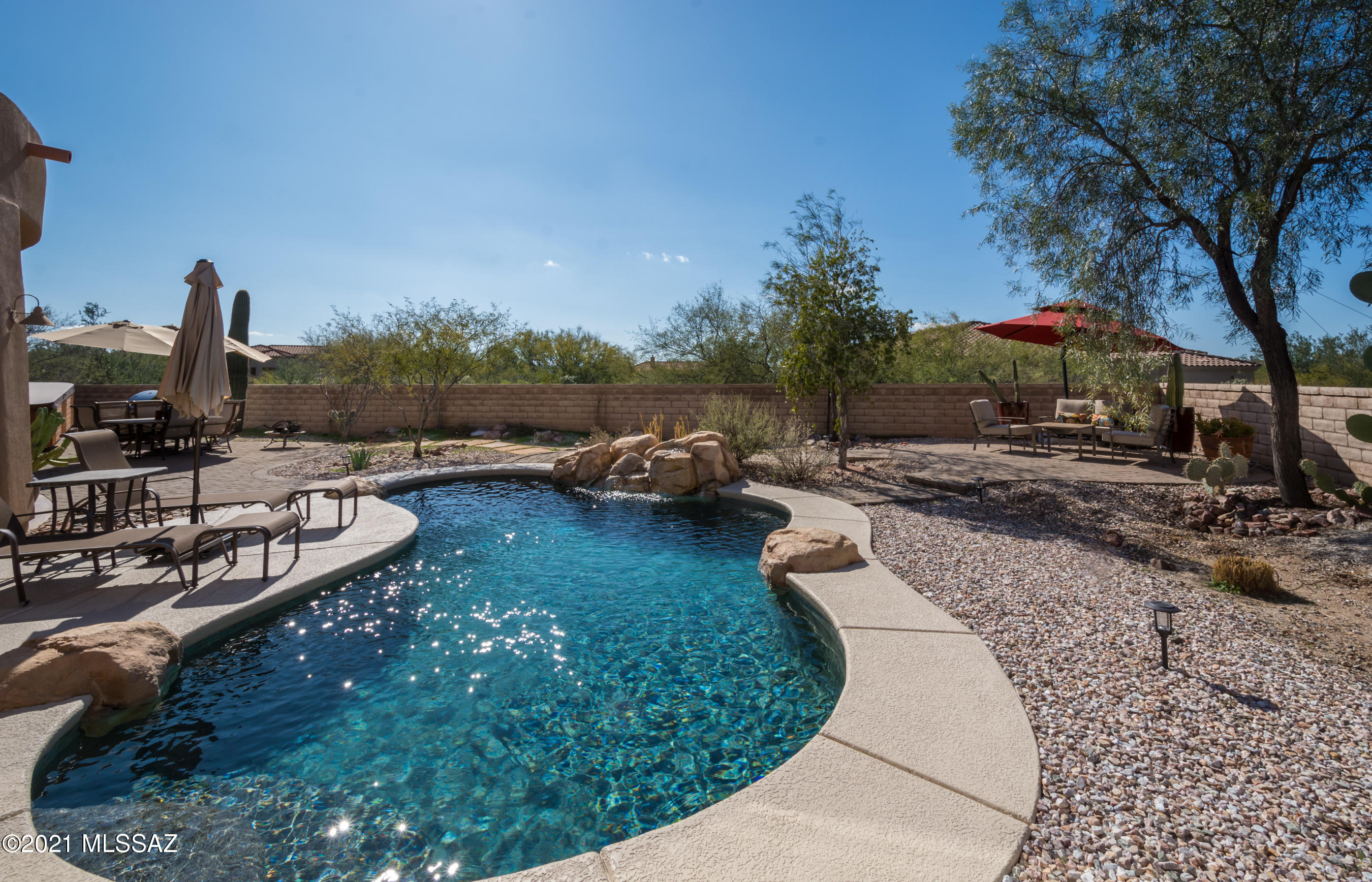 Dos Lagos at Dove Mountain (1-91) - Residential