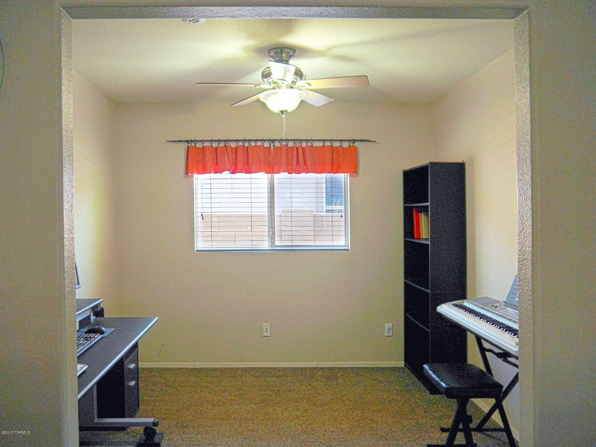 Presidio De Las Montanas - Residential
