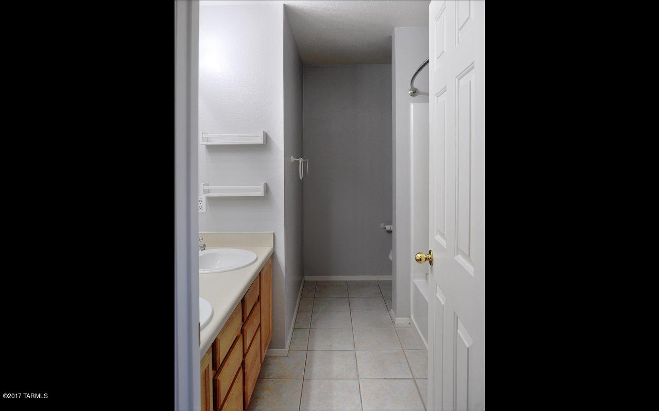 Presidio De Las Montanas - Residential