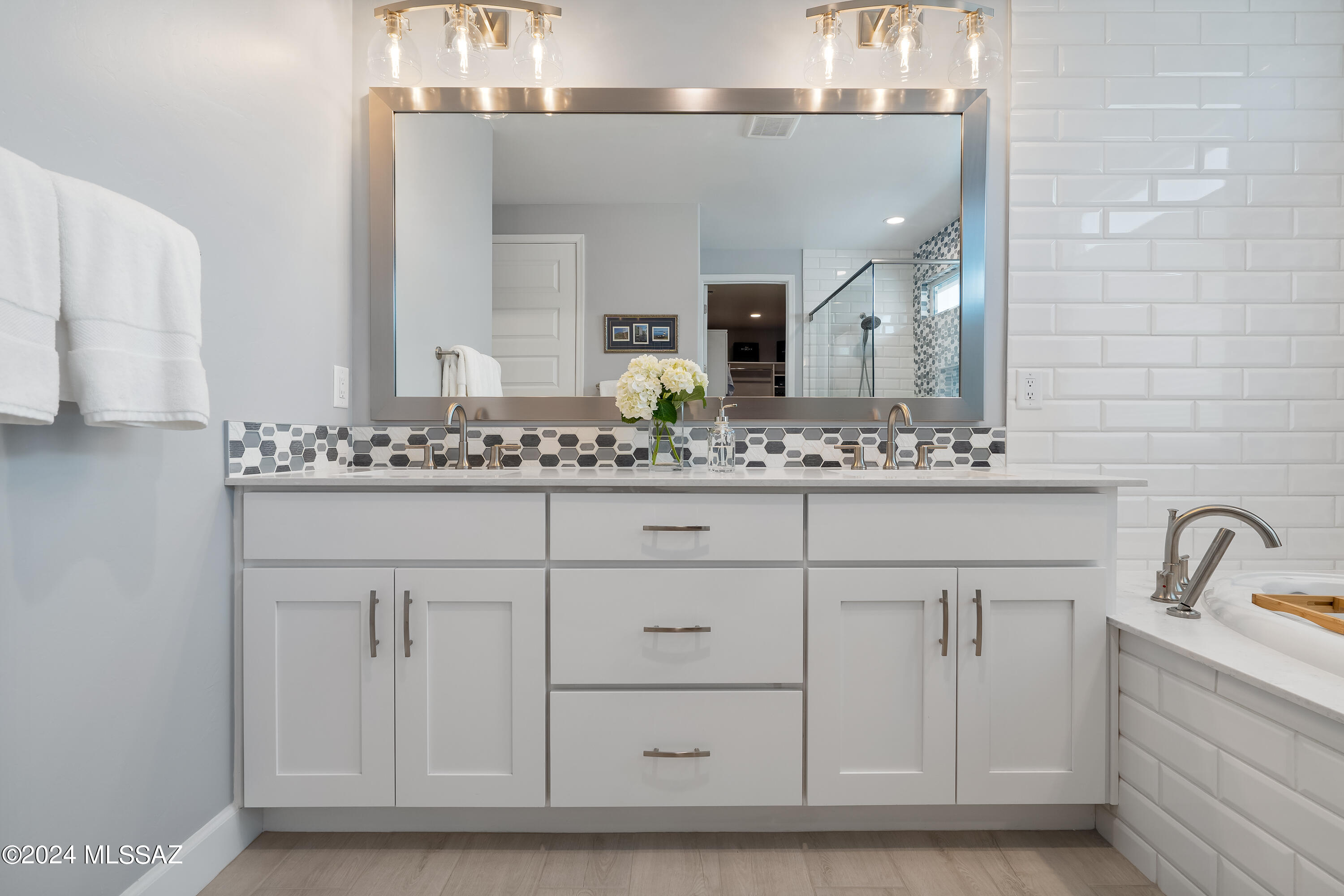 Saddlebrooke Ranch - Residential