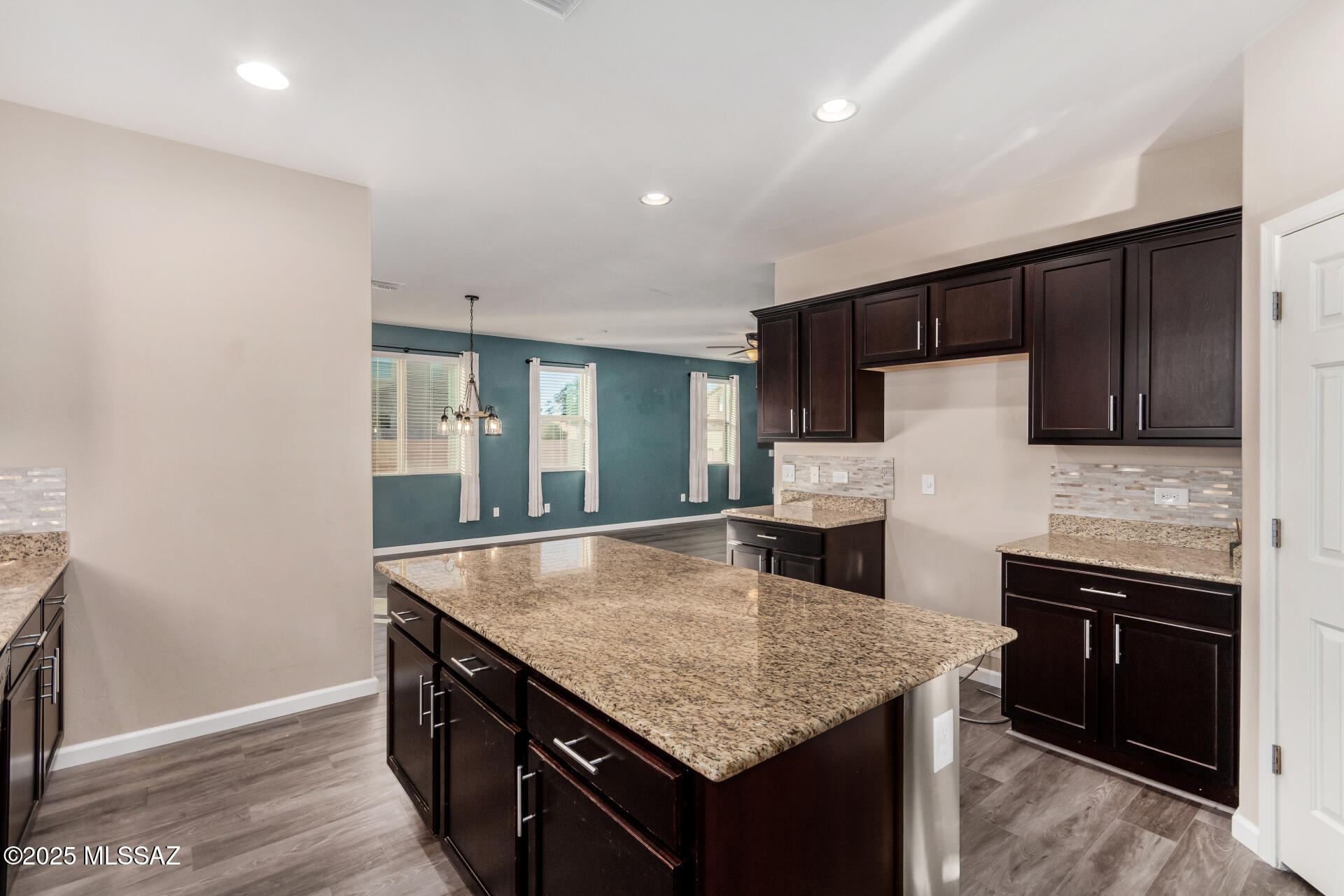 Interstate 10 and Kolb Road - Residential