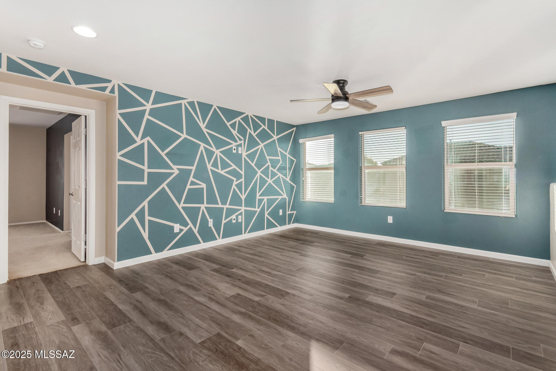 Interstate 10 and Kolb Road - Residential