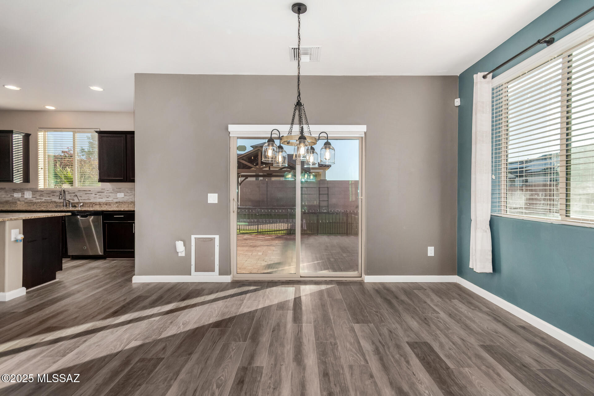 Interstate 10 and Kolb Road - Residential