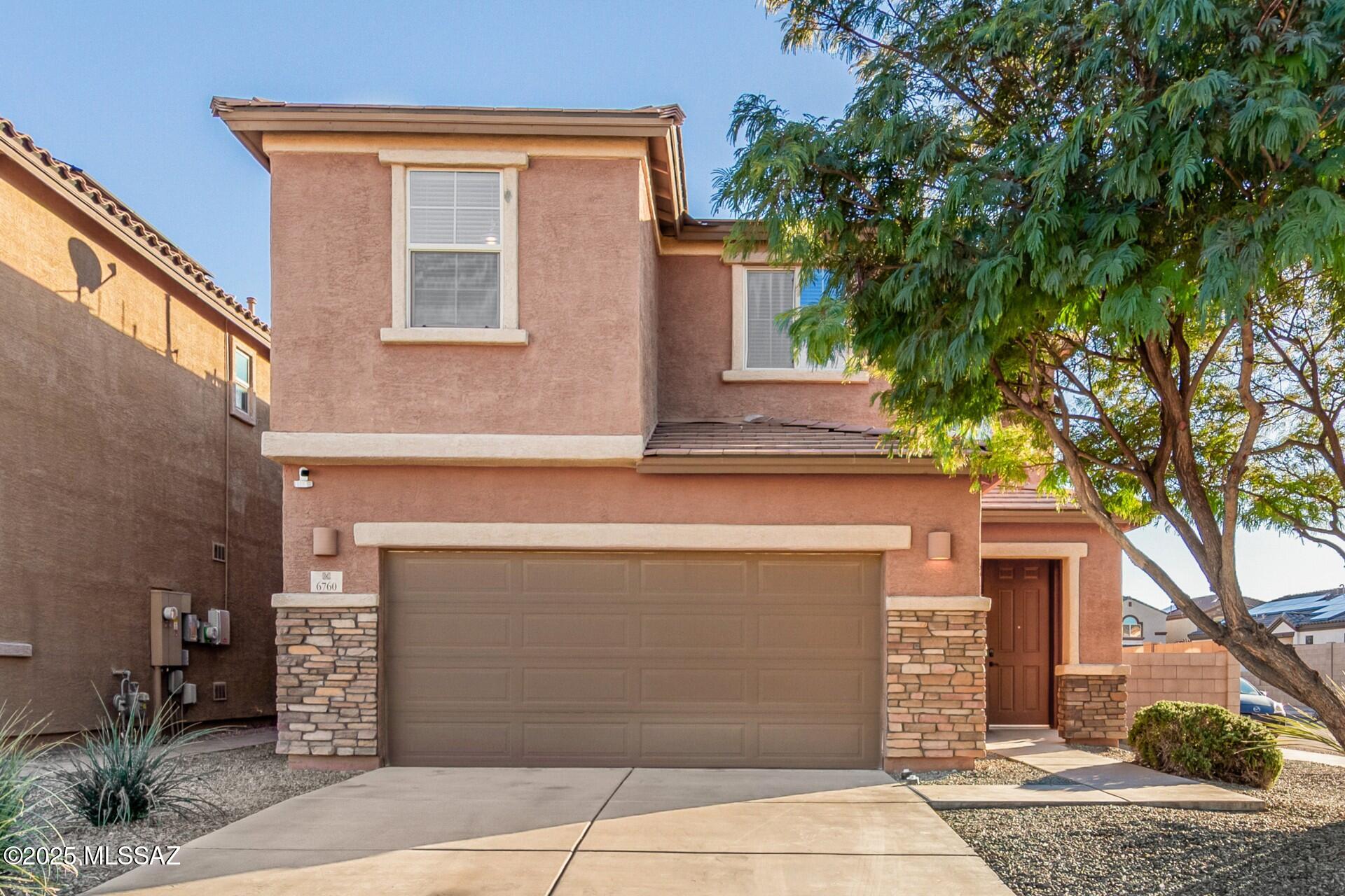 Interstate 10 and Kolb Road - Residential