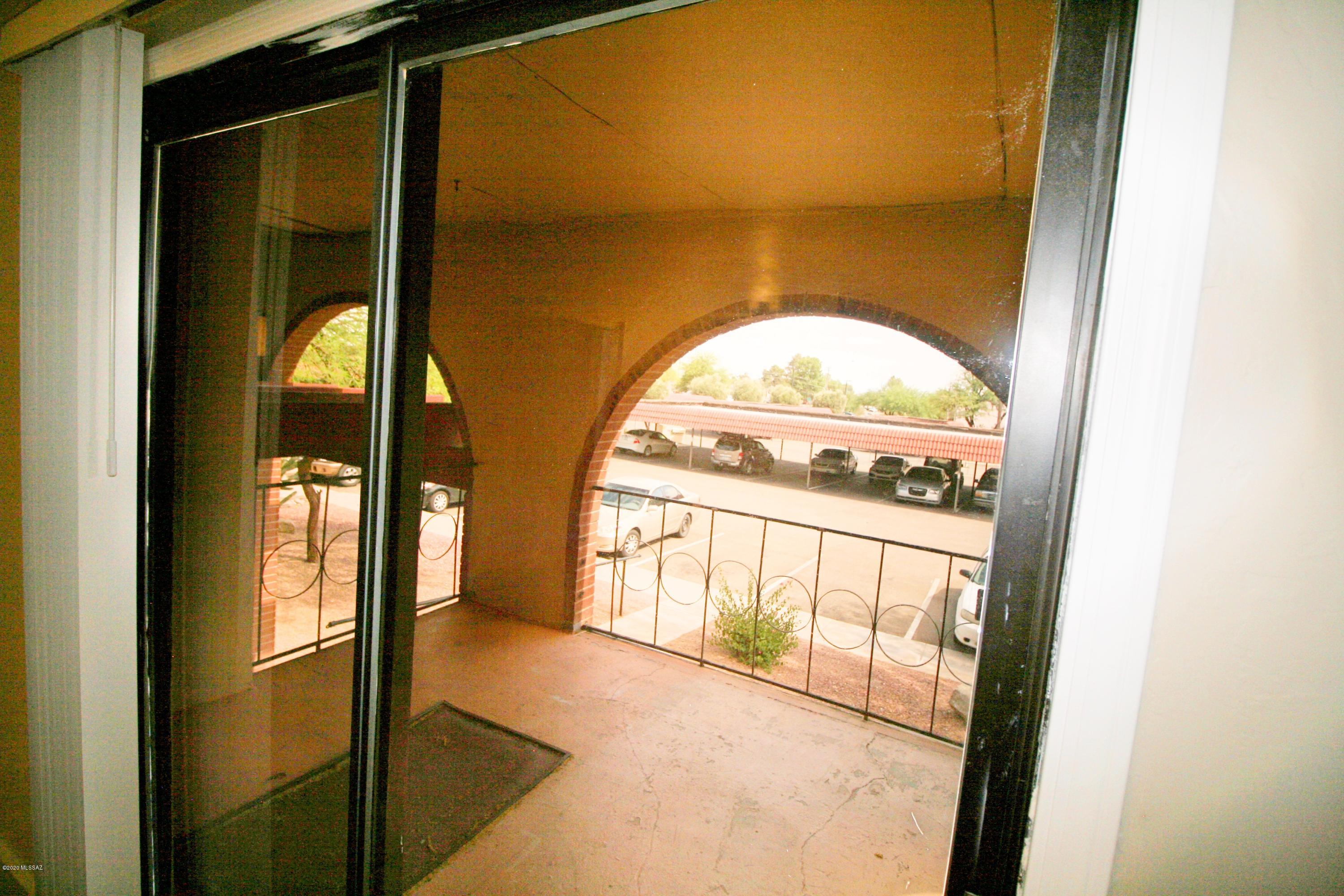 Barcelona Manor Condominiums - Residential