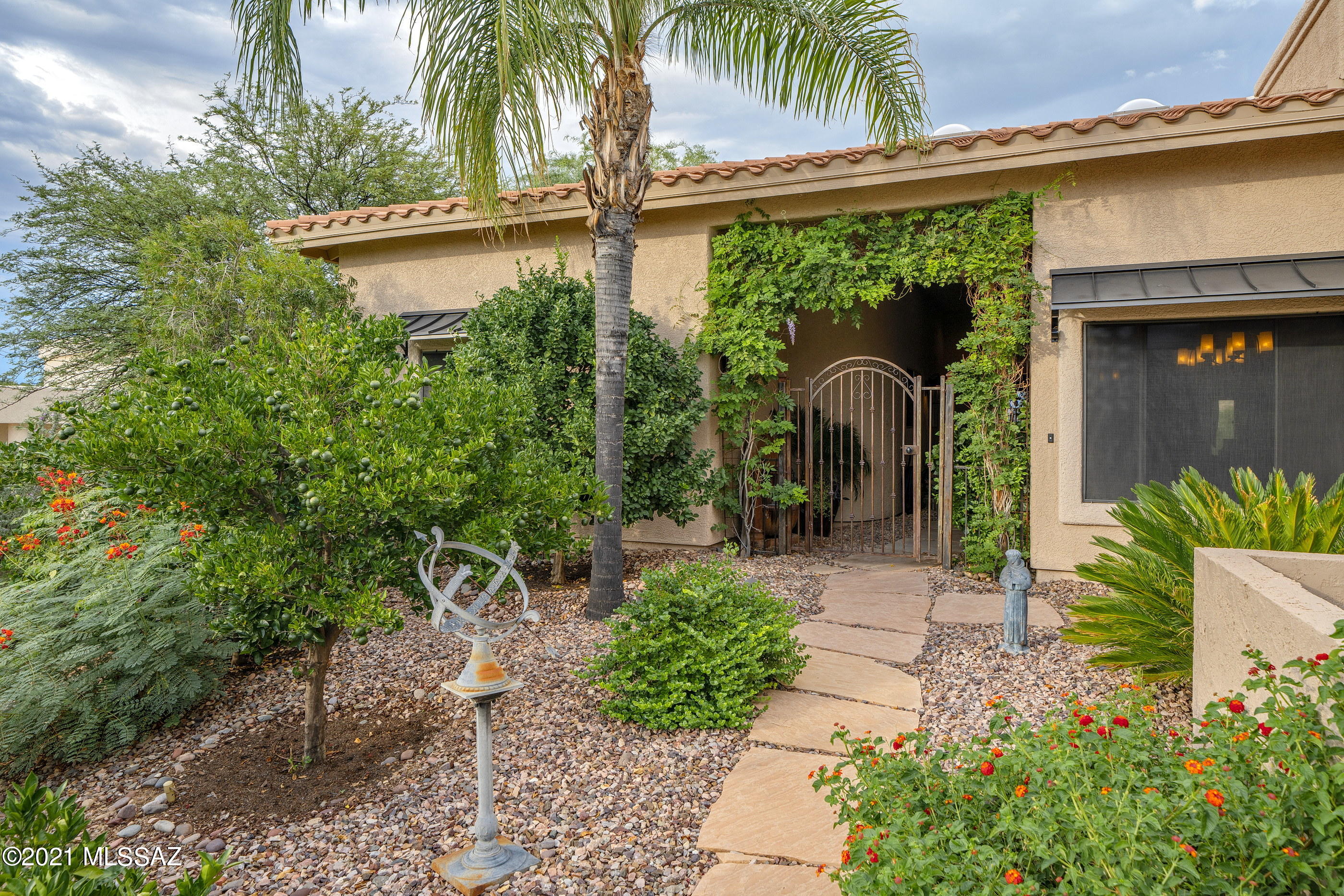 Palisades South (1-23) - Residential