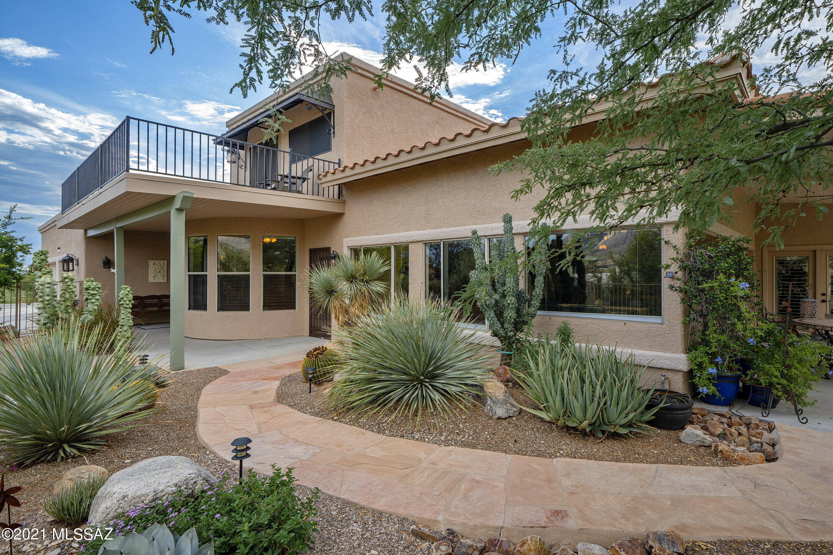 Palisades South (1-23) - Residential