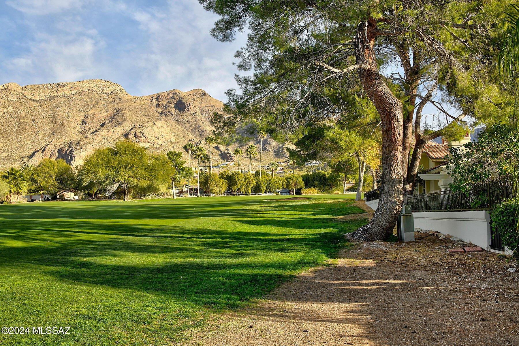 El Diamante Townhomes (1-15) - Residential