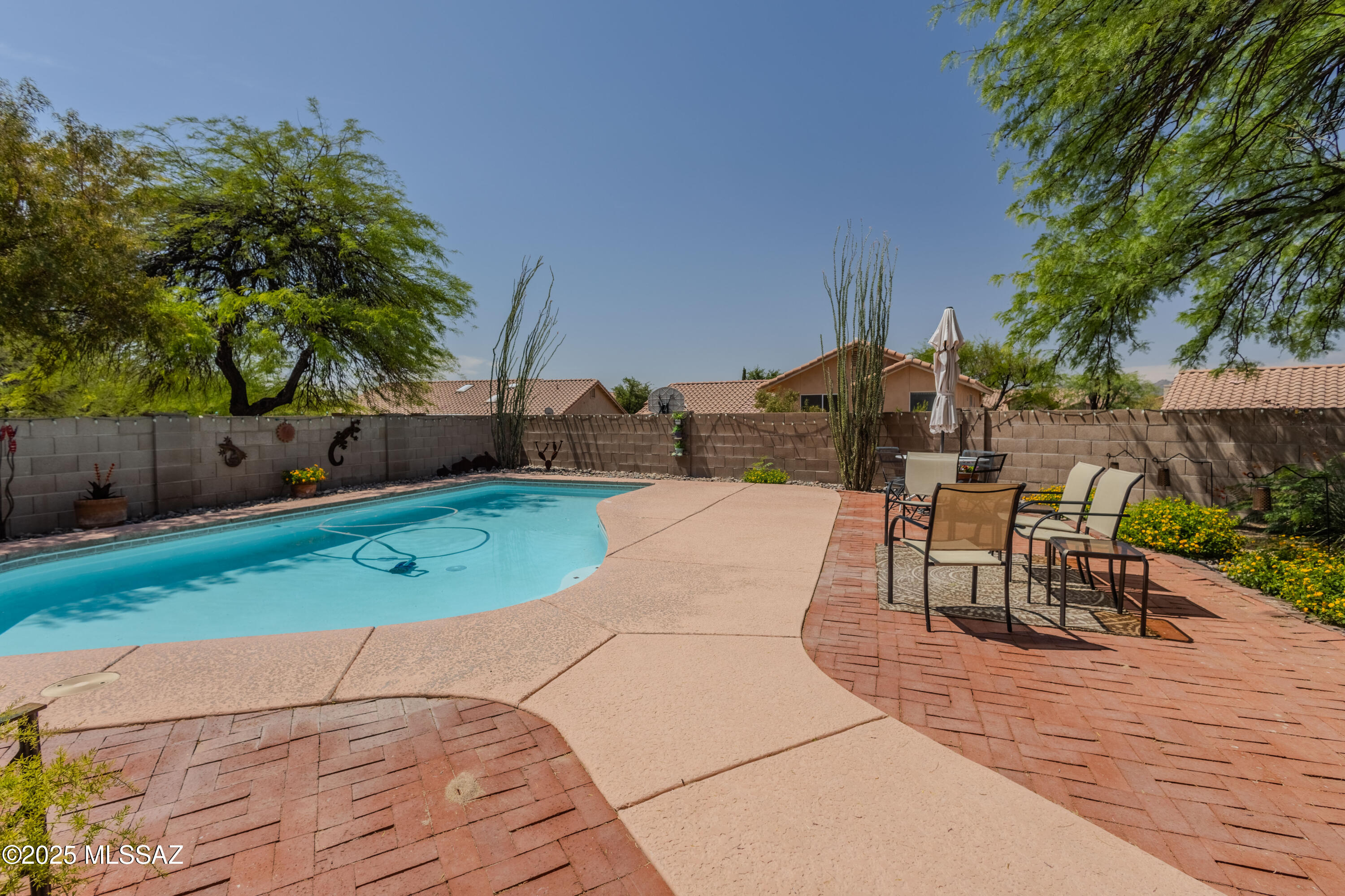 Casas Adobes Terrace (1-184) - Residential