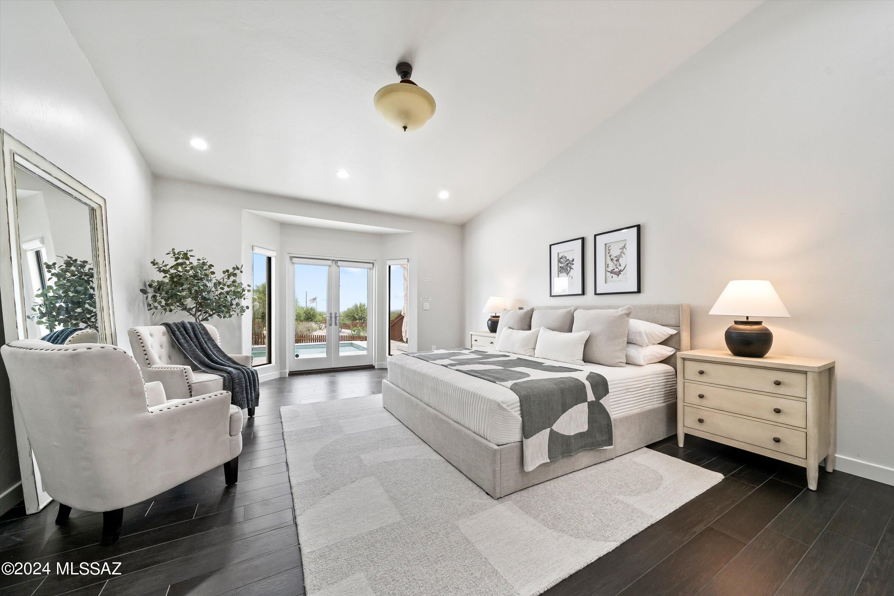 Las Lomas De Catalina (1-36) - Residential