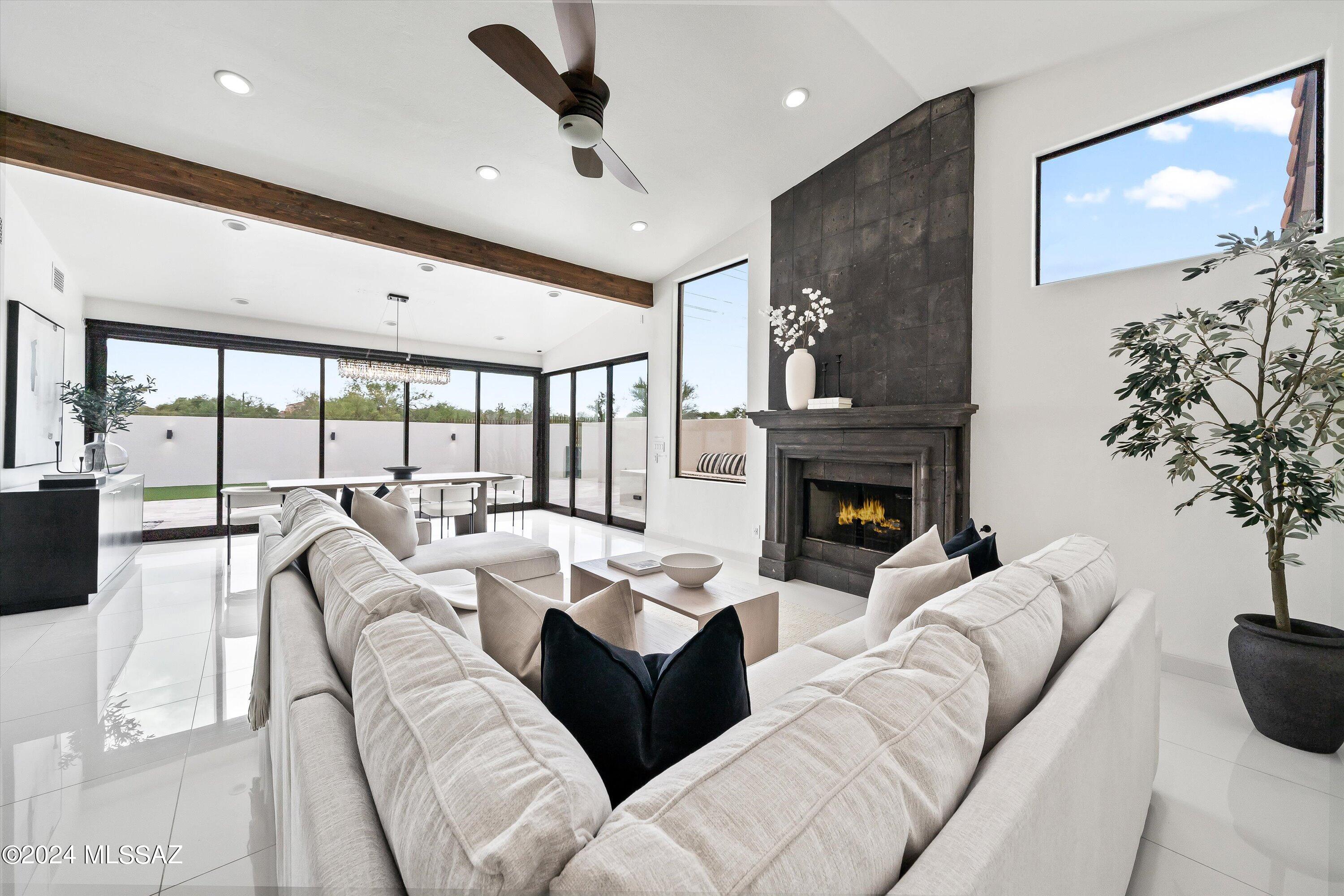 Las Lomas De Catalina (1-36) - Residential