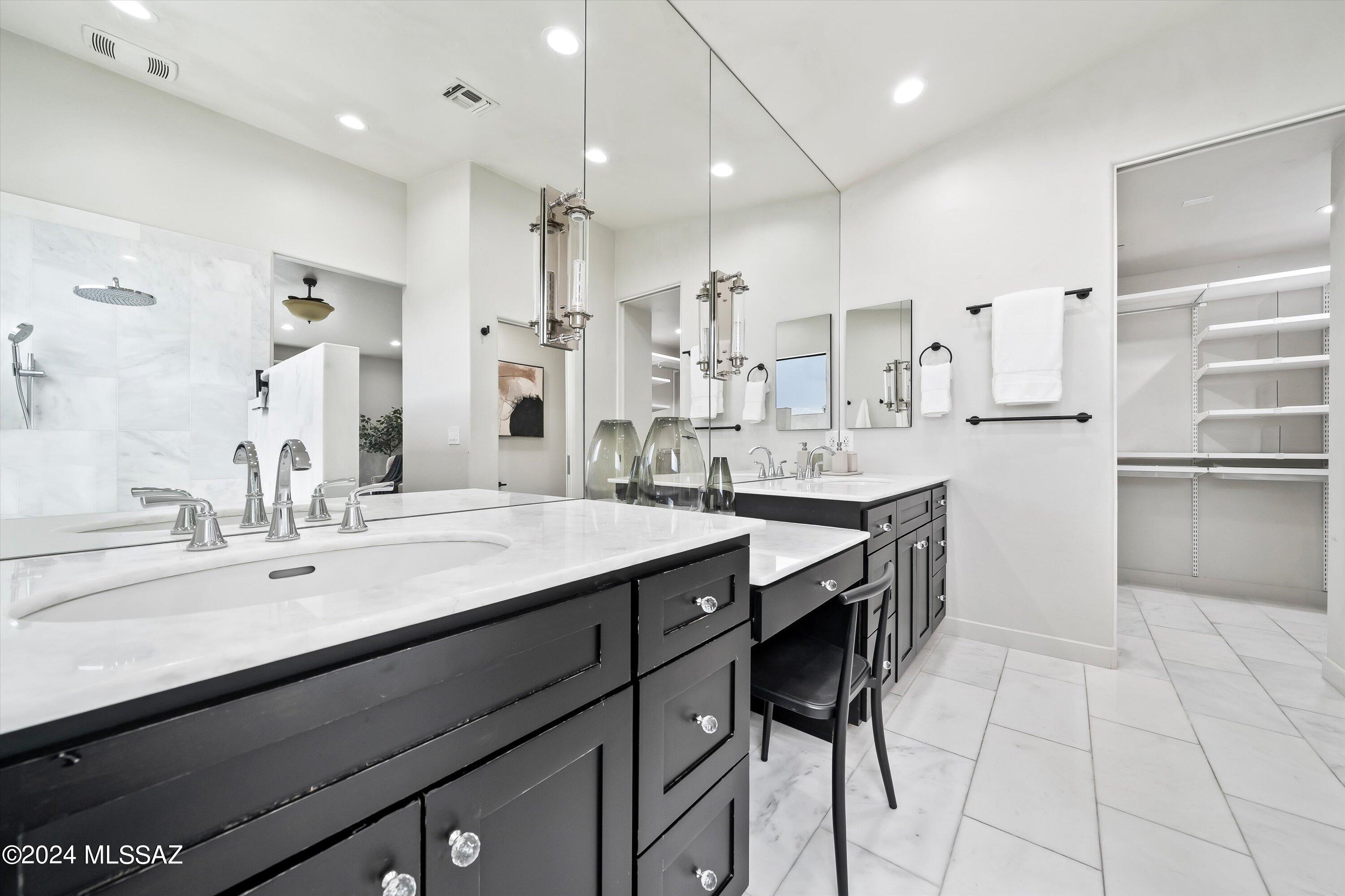 Las Lomas De Catalina (1-36) - Residential