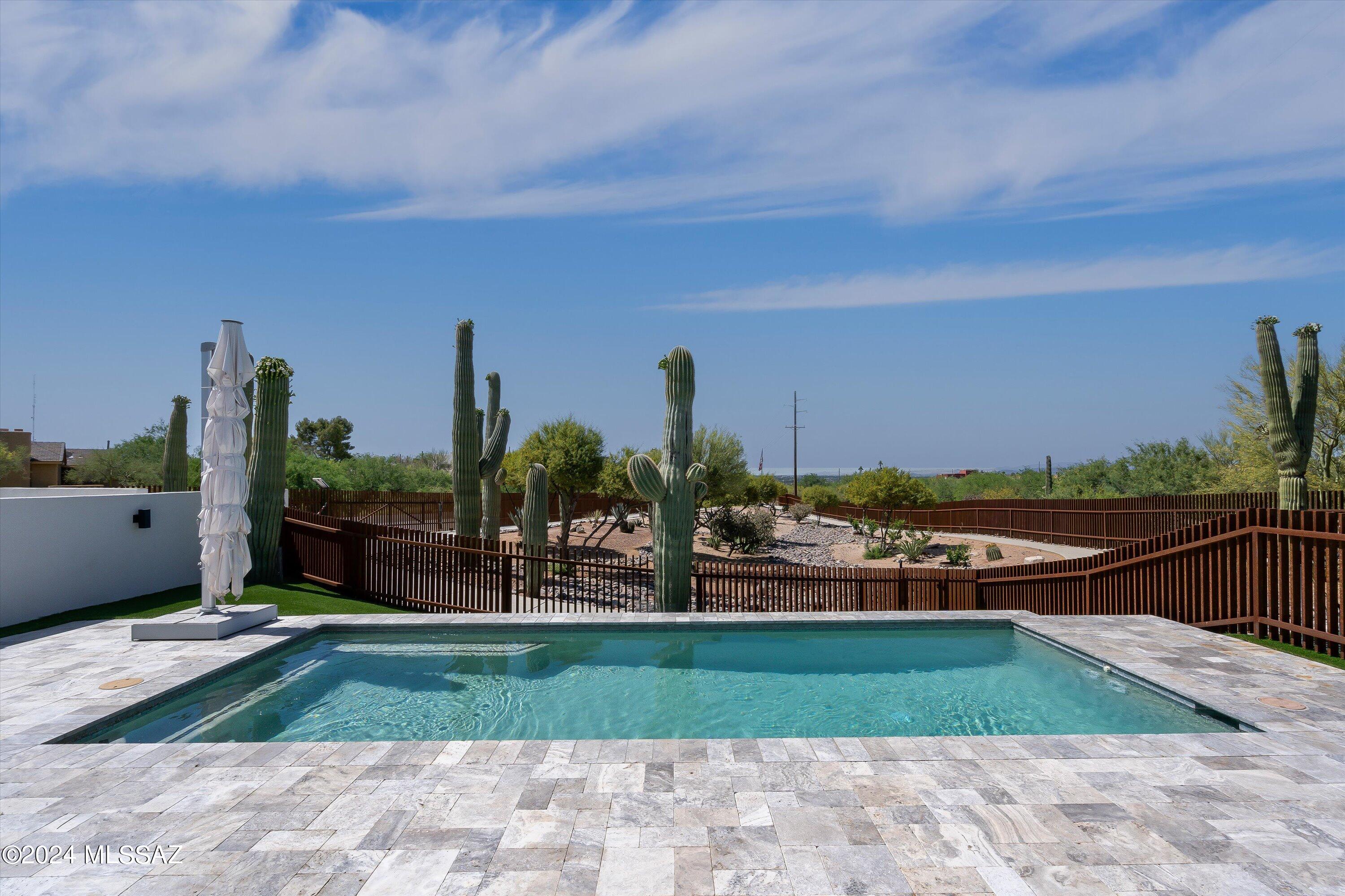 Las Lomas De Catalina (1-36) - Residential