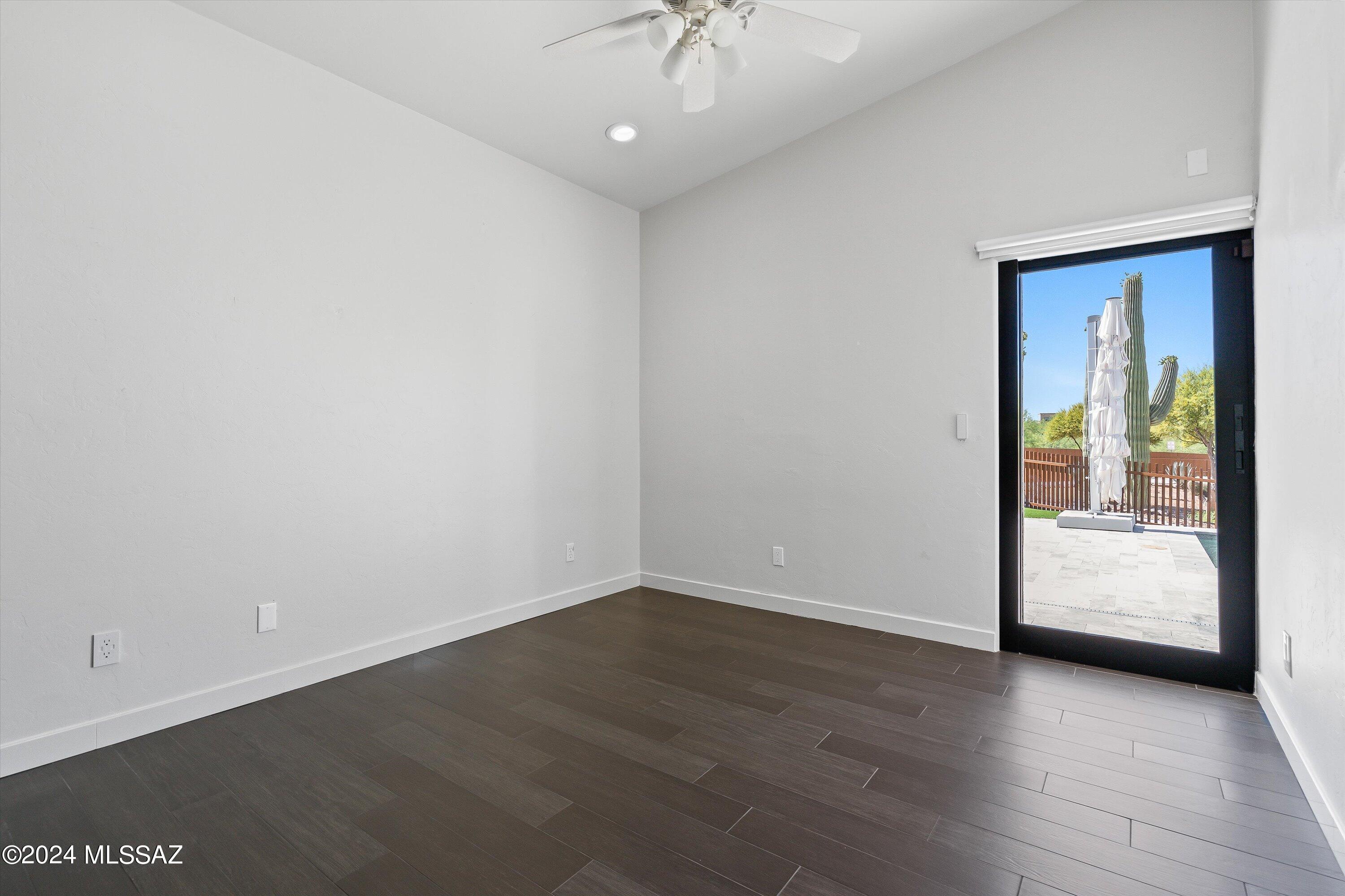 Las Lomas De Catalina (1-36) - Residential