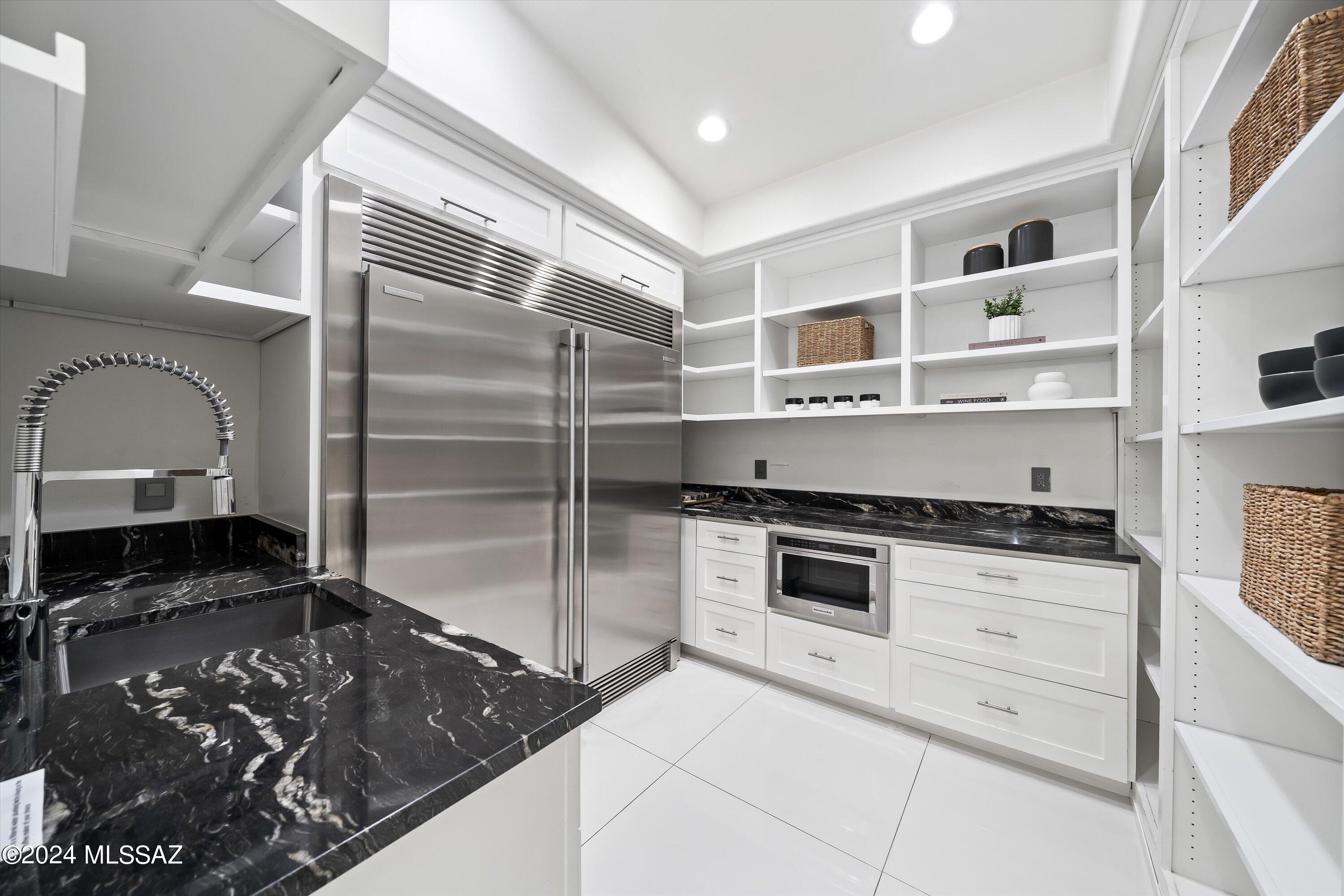 Las Lomas De Catalina (1-36) - Residential