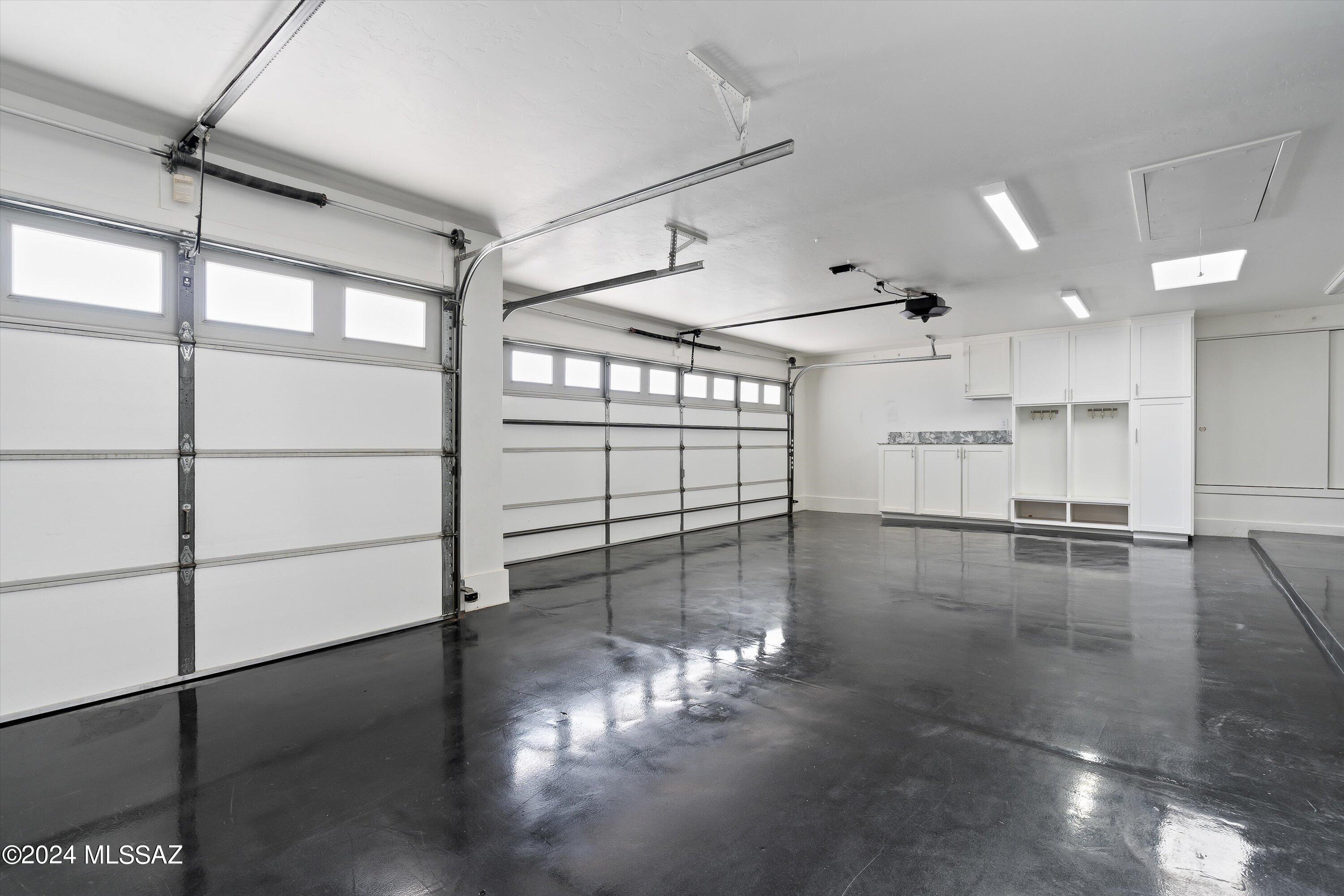 Las Lomas De Catalina (1-36) - Residential