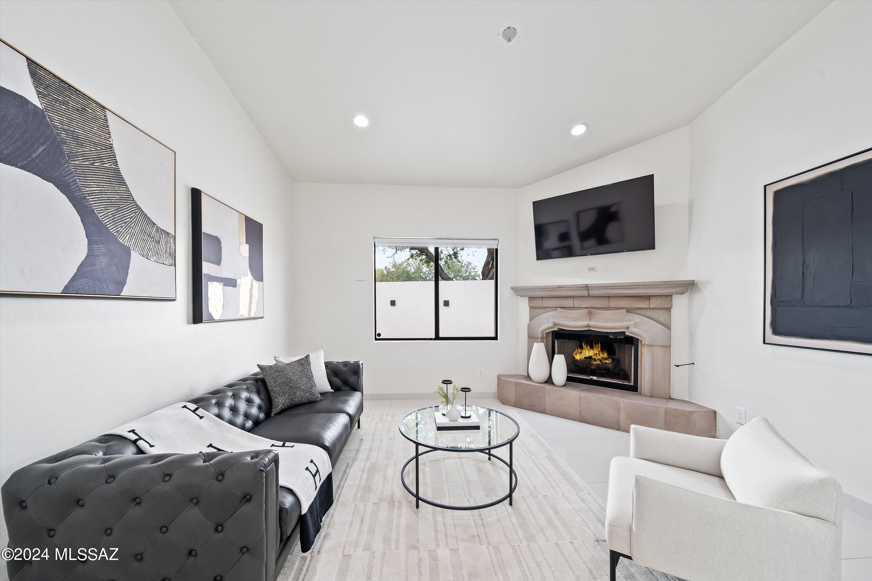 Las Lomas De Catalina (1-36) - Residential