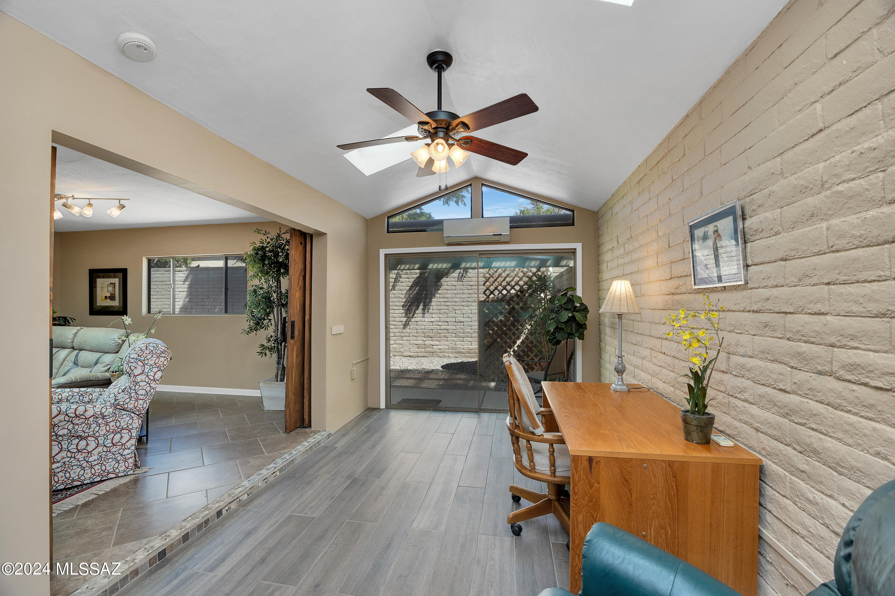 Catalina Del Rey (1-179) - Residential