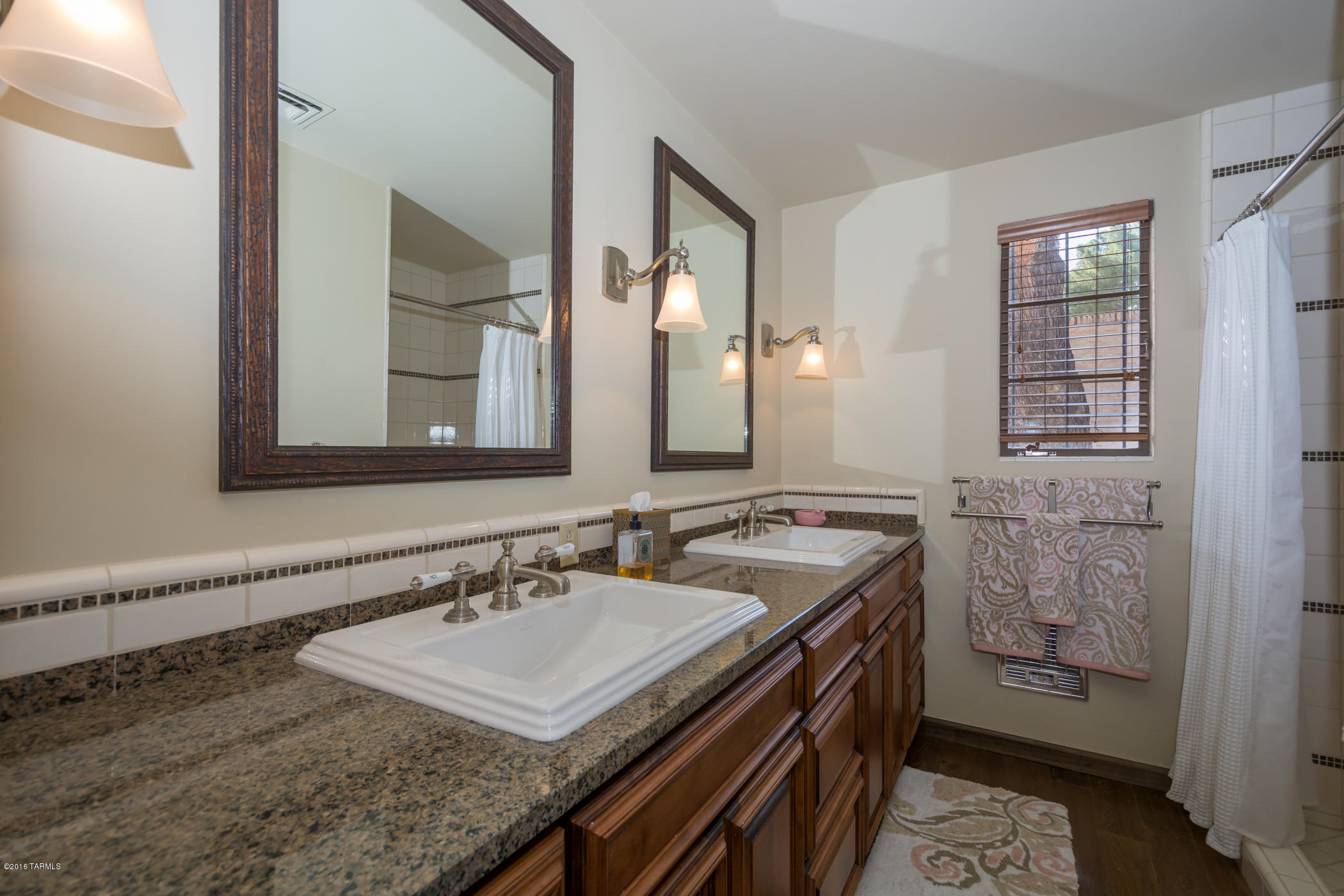 Country Club Estates NO. 1 - Residential