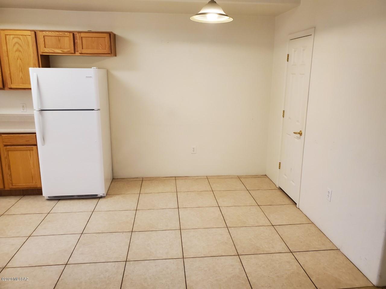 Unsubdivided - Residential Lease