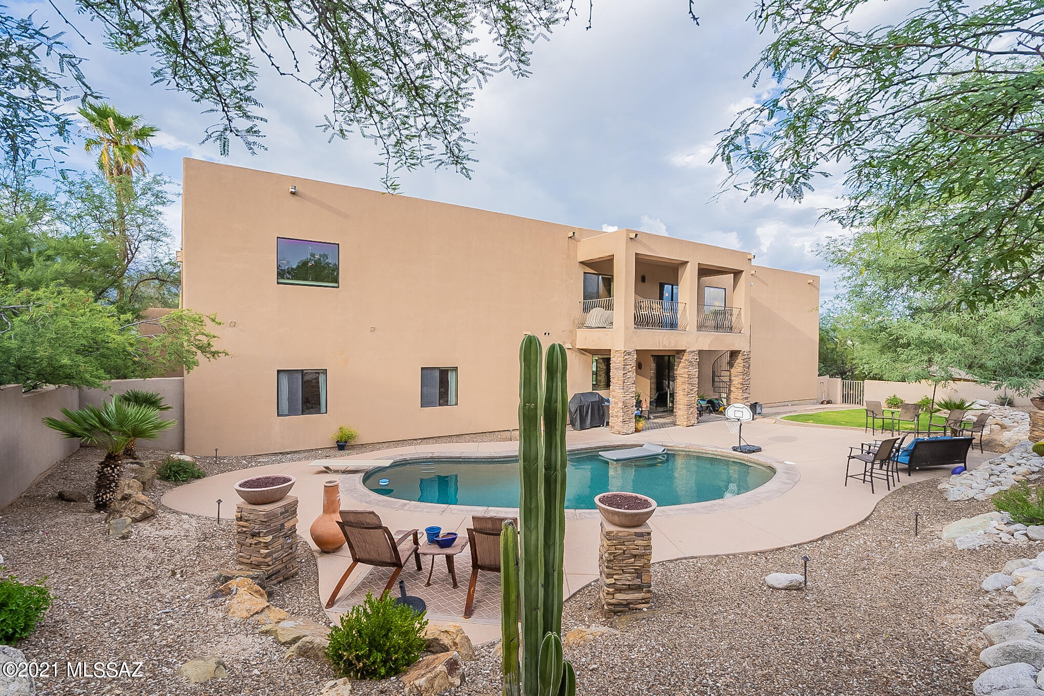Hidden Valley (52-127) - Residential