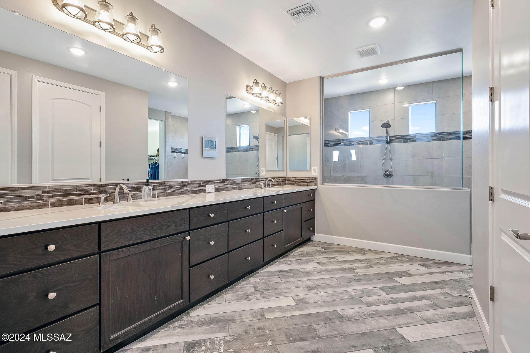 Saddlebrooke Ranch - Residential