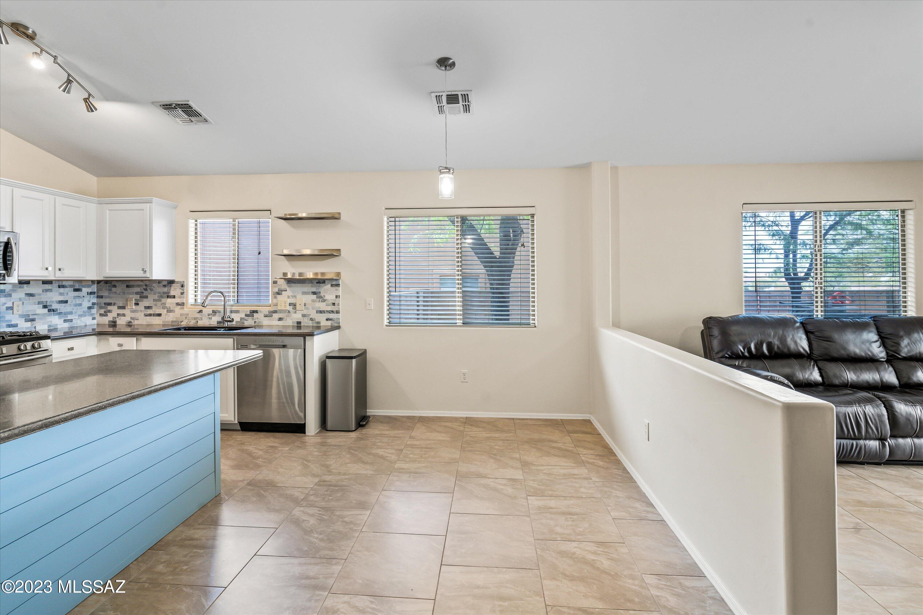 San Lucas Block 9 - Residential