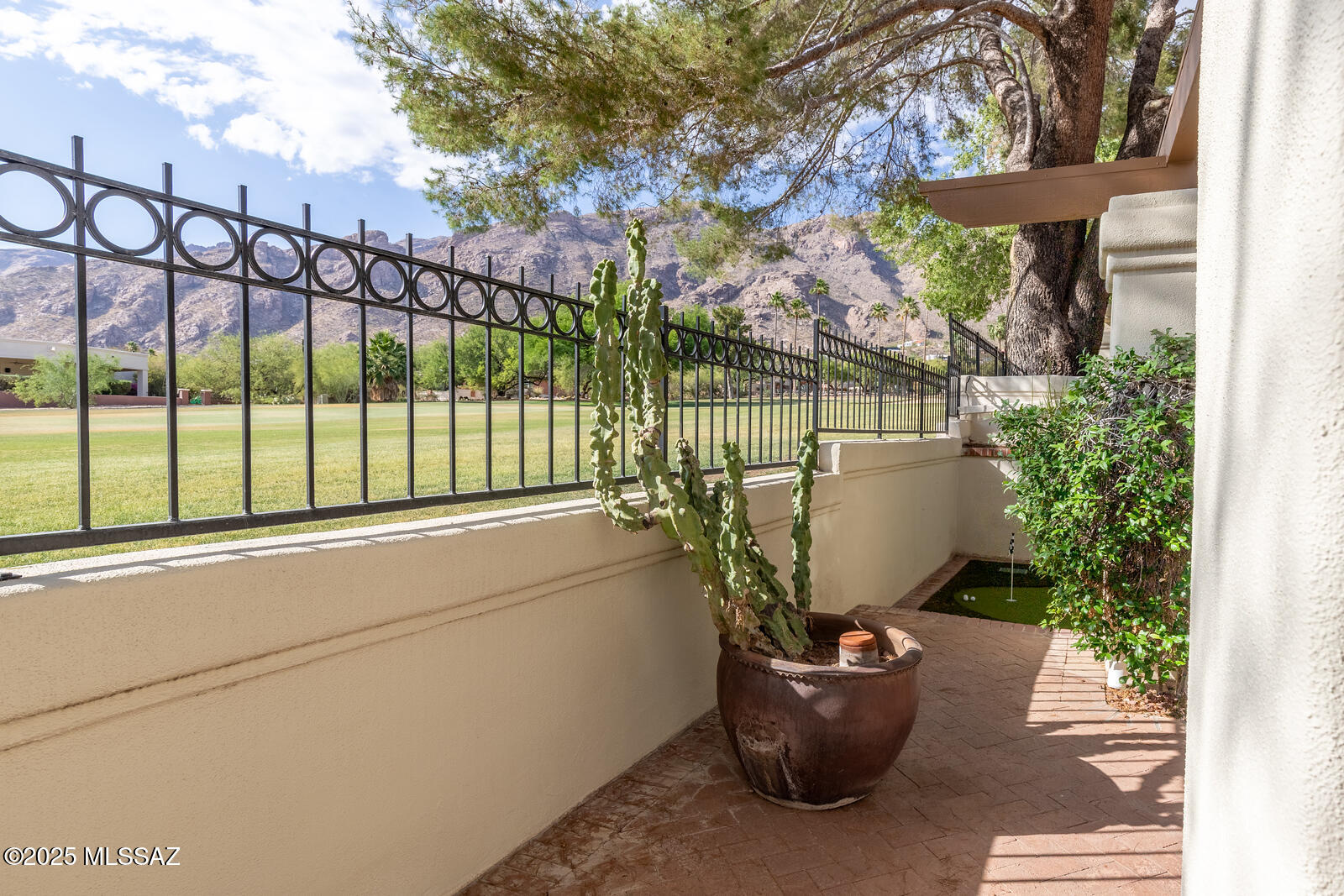 El Diamante Townhomes (1-15) - Residential