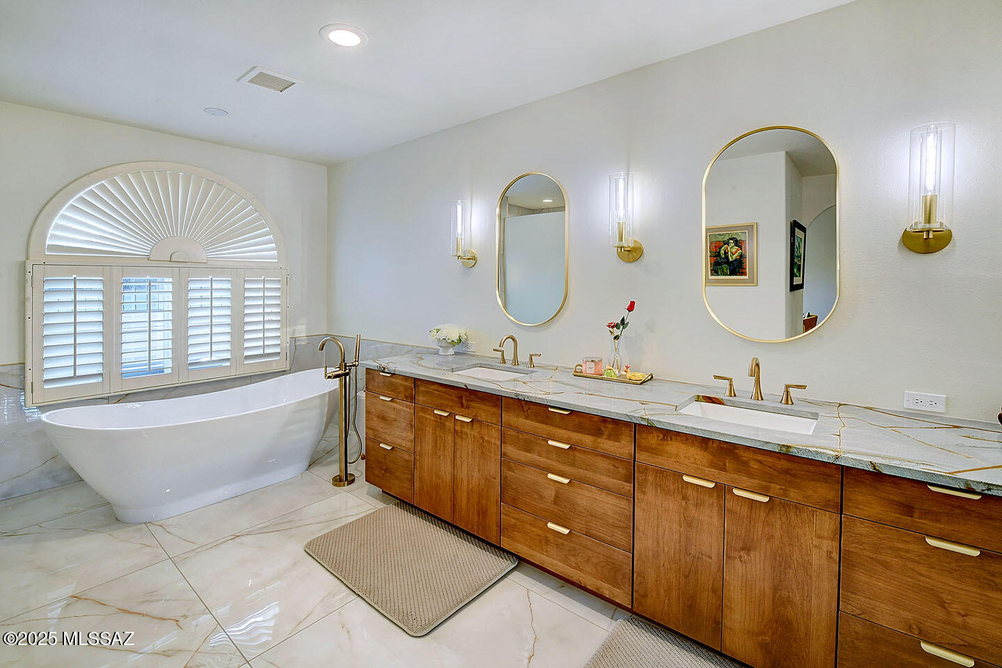 El Diamante Townhomes (1-15) - Residential