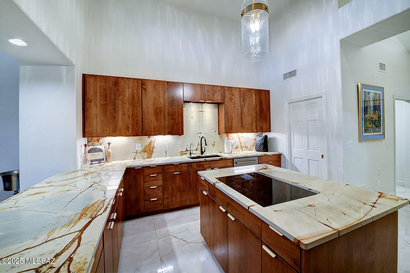 El Diamante Townhomes (1-15) - Residential