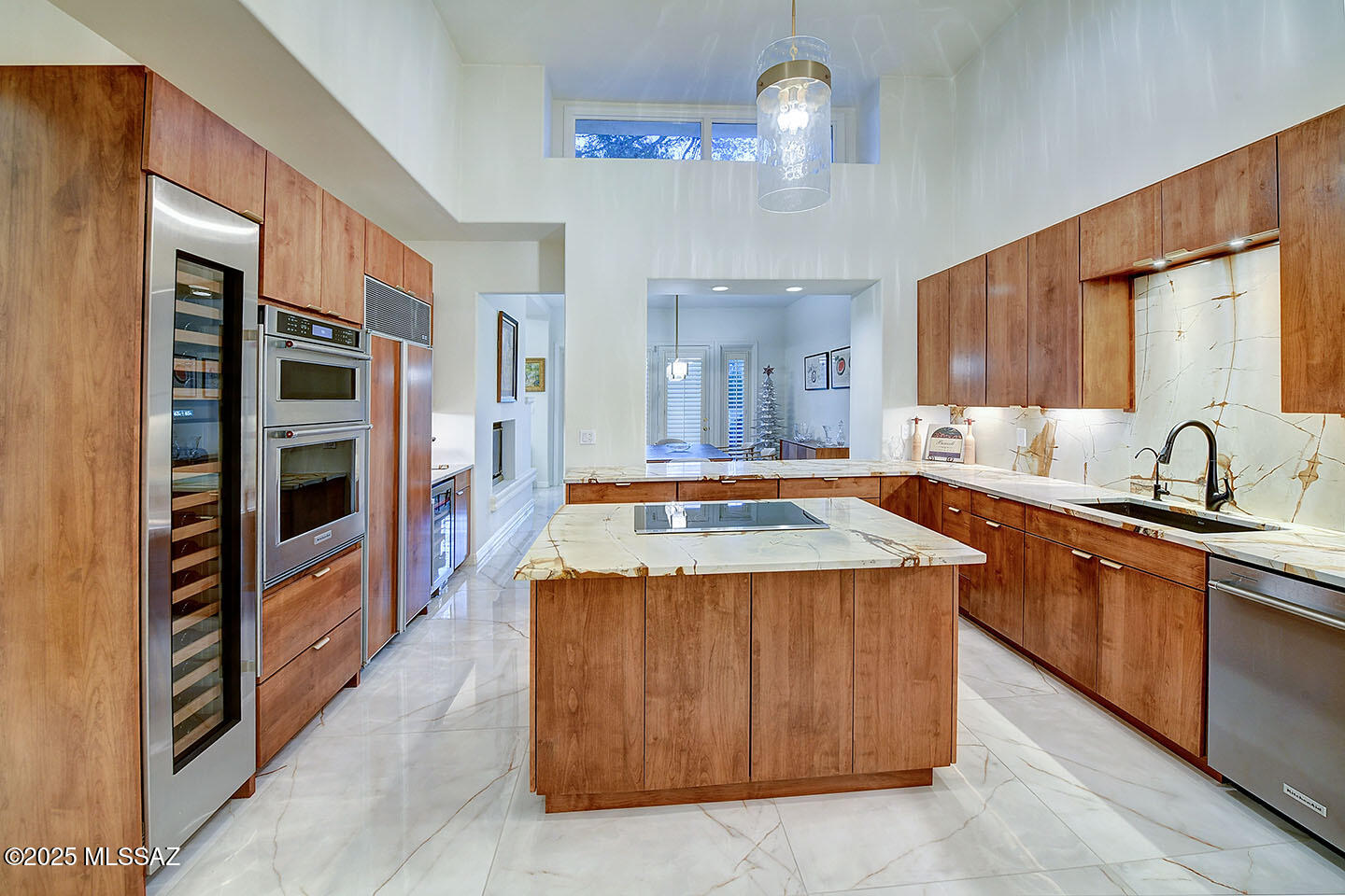 El Diamante Townhomes (1-15) - Residential