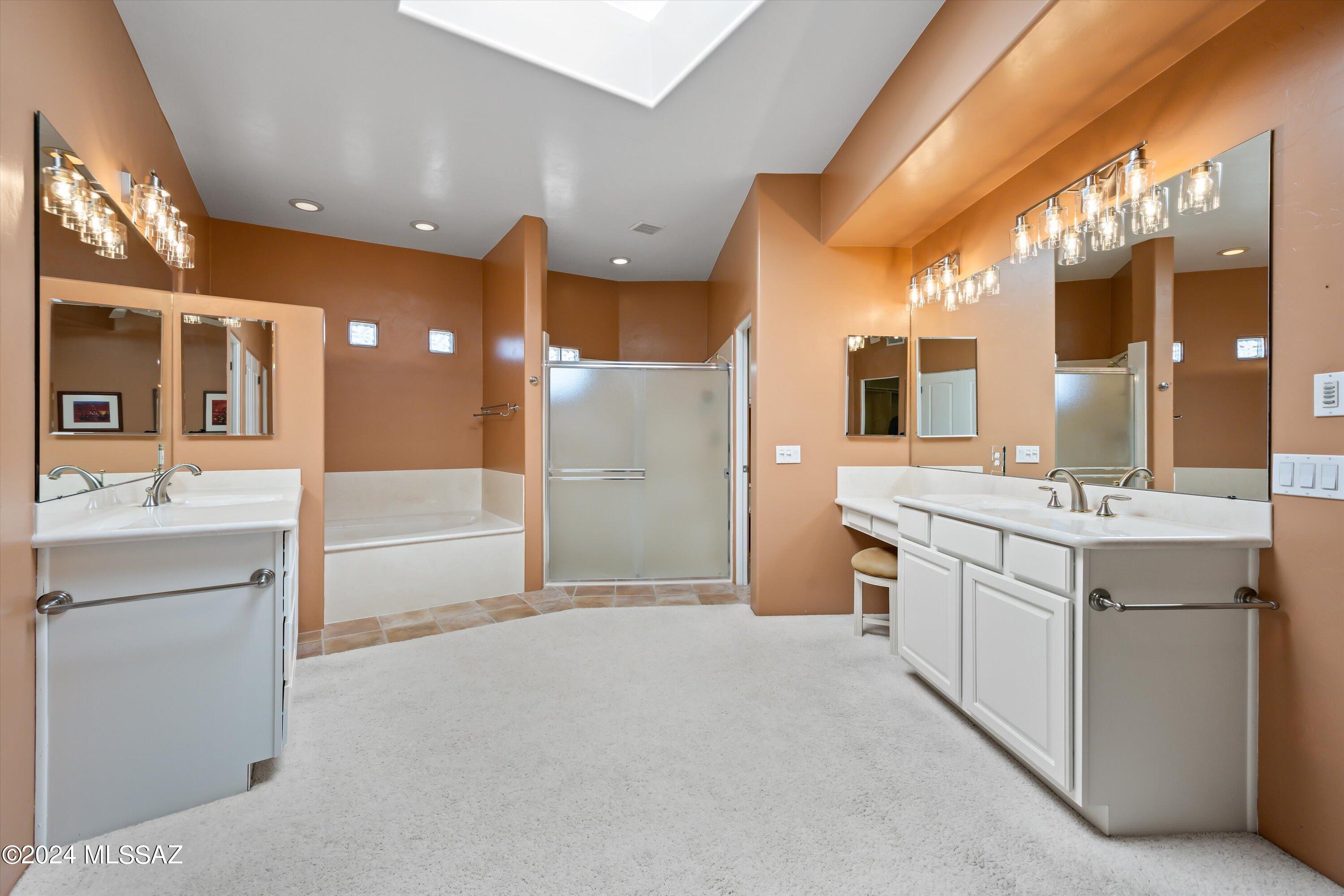 Hummingbird Knoll (1-9) - Residential