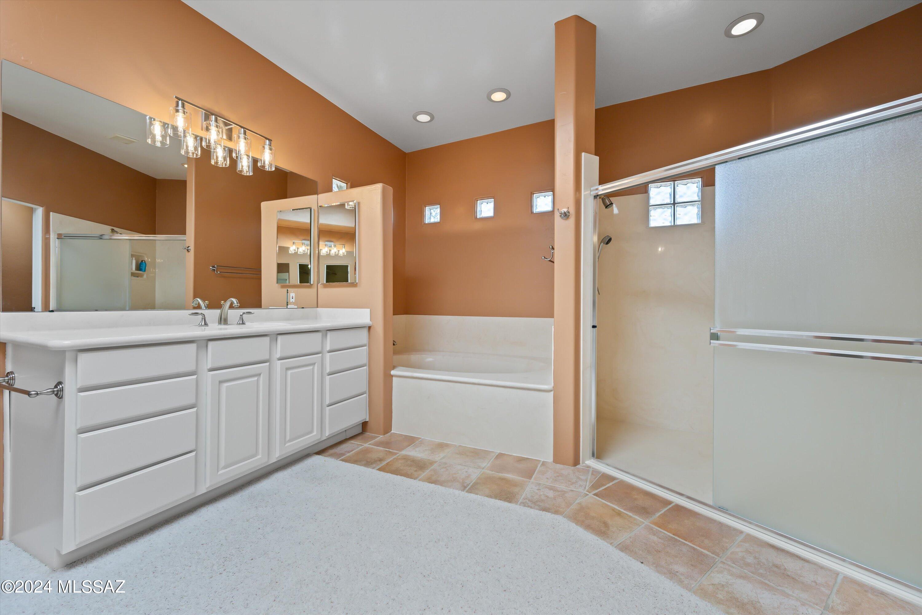 Hummingbird Knoll (1-9) - Residential