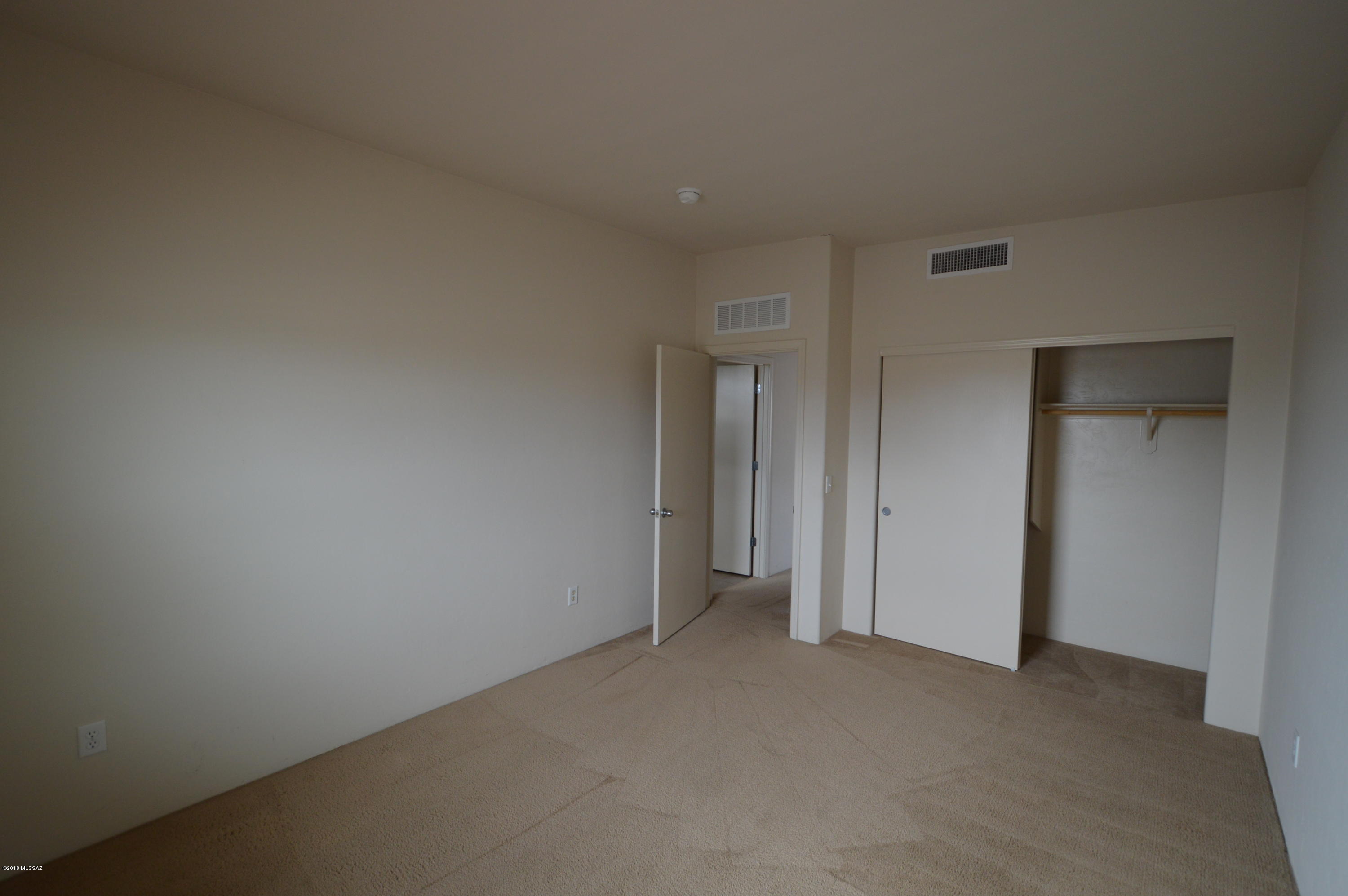 Vista Montana Estates - Residential Lease