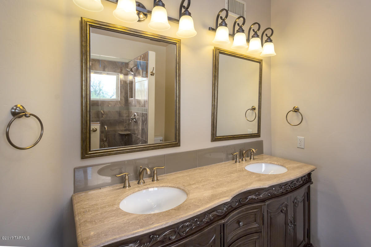 Paloma Del Sol (1-50) - Residential