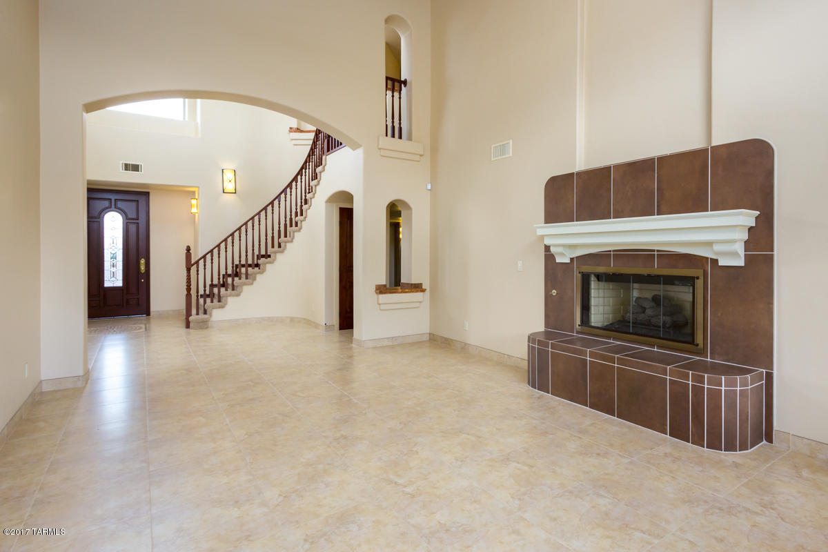 Paloma Del Sol (1-50) - Residential