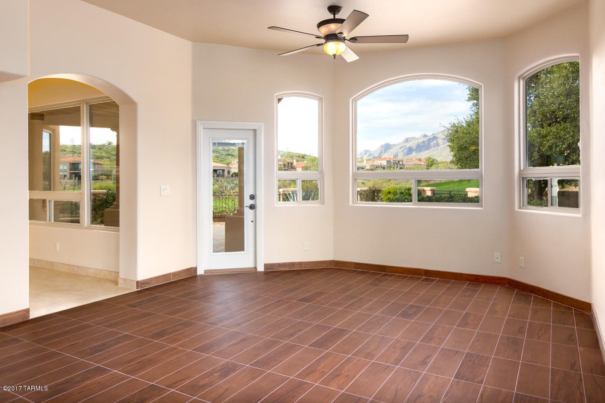 Paloma Del Sol (1-50) - Residential