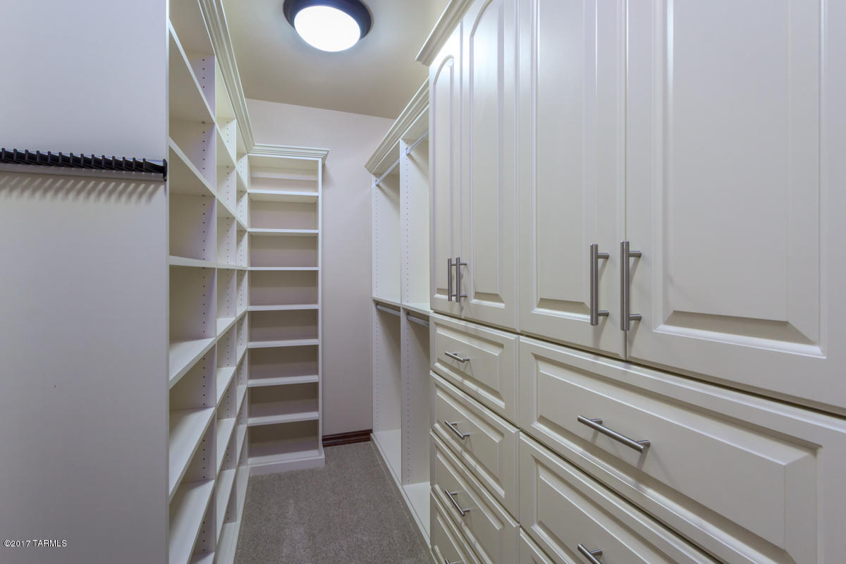 Paloma Del Sol (1-50) - Residential