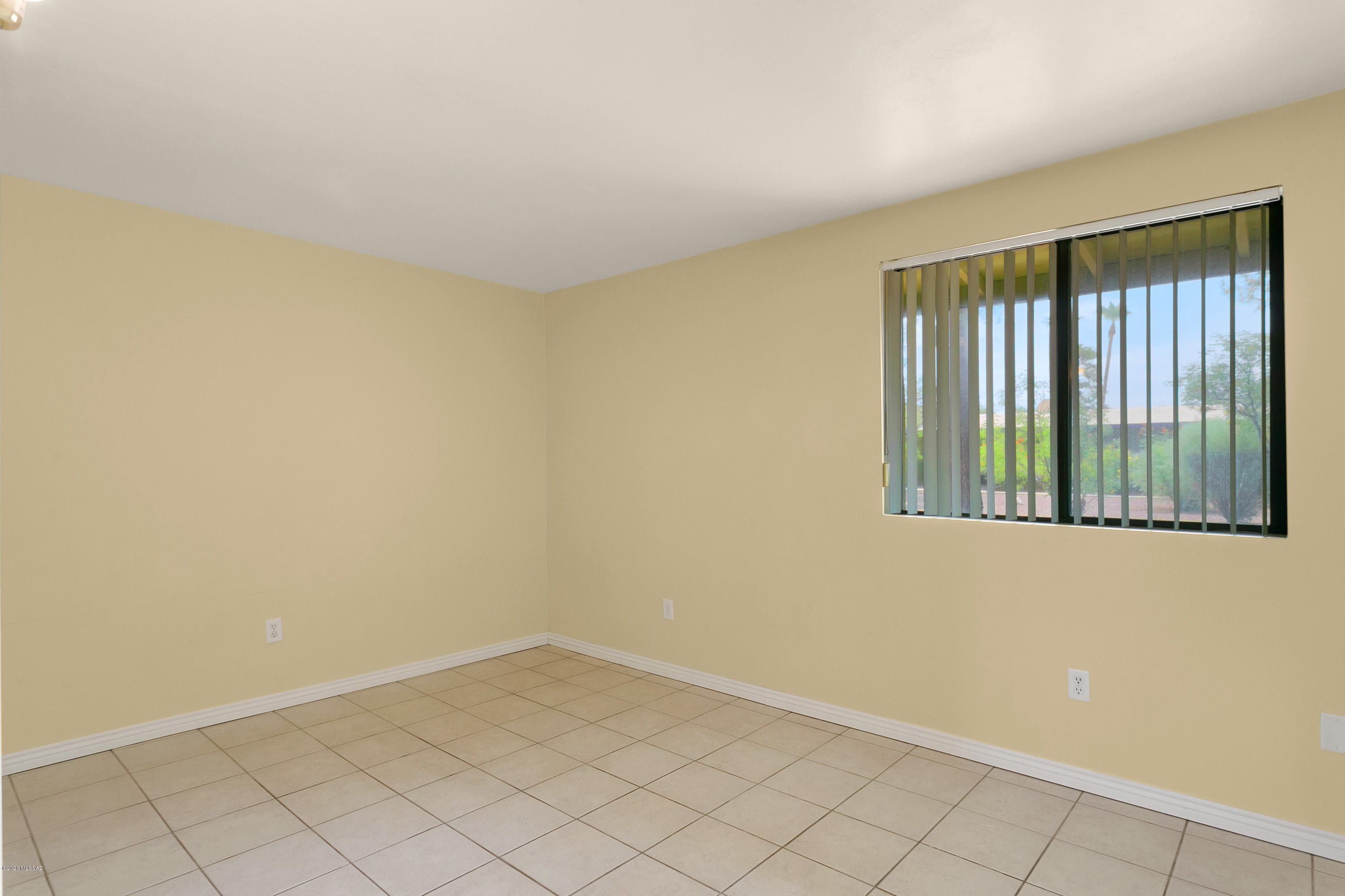 Sunset Foothills Condos (1-201) - Residential