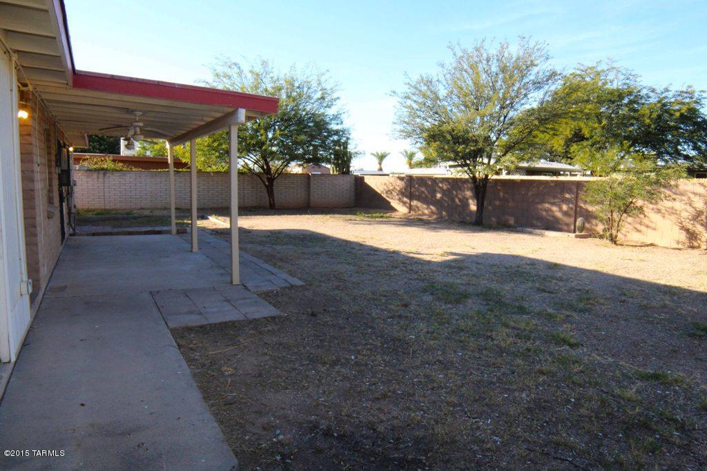 Valley View East NO. 5 (1-344) - Residential Lease