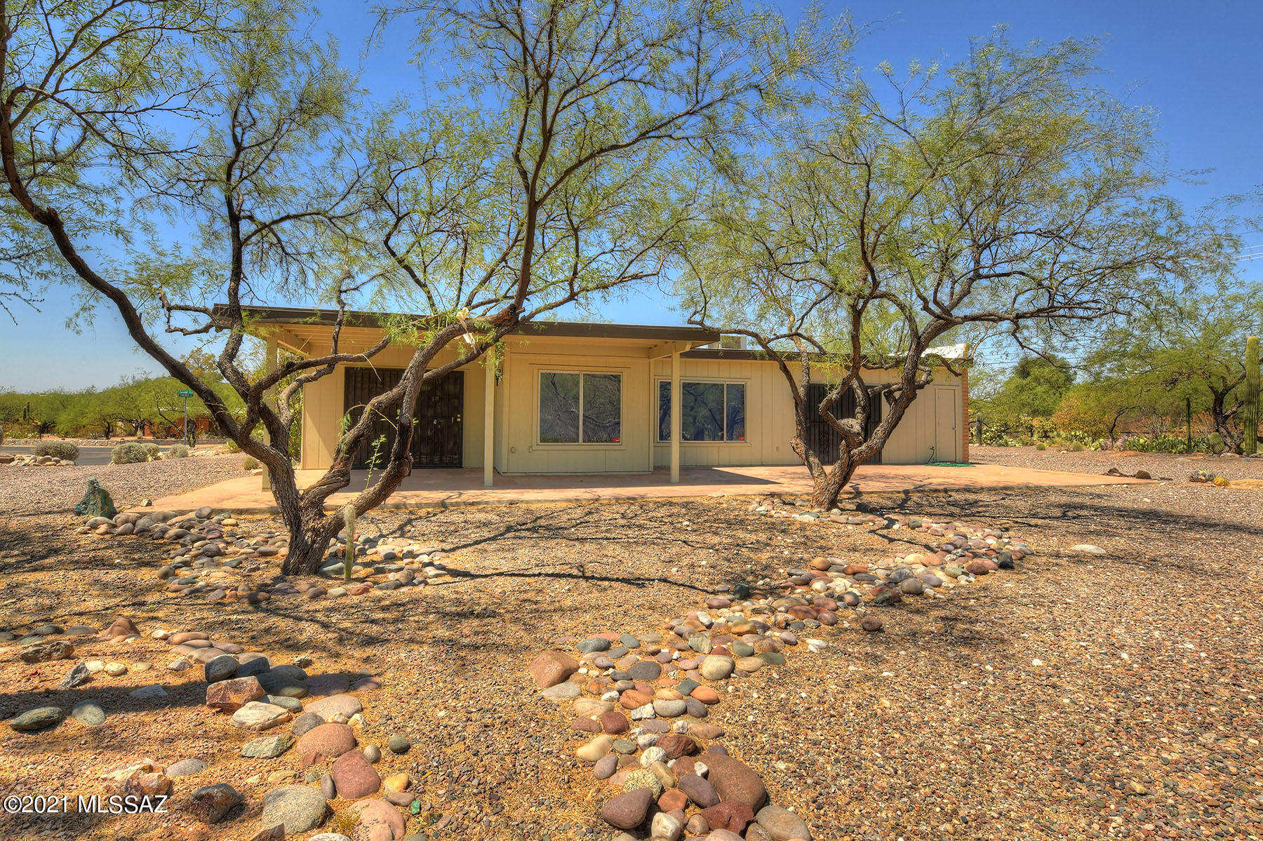 Sabino Town And Country Estates (1-77) - Residential