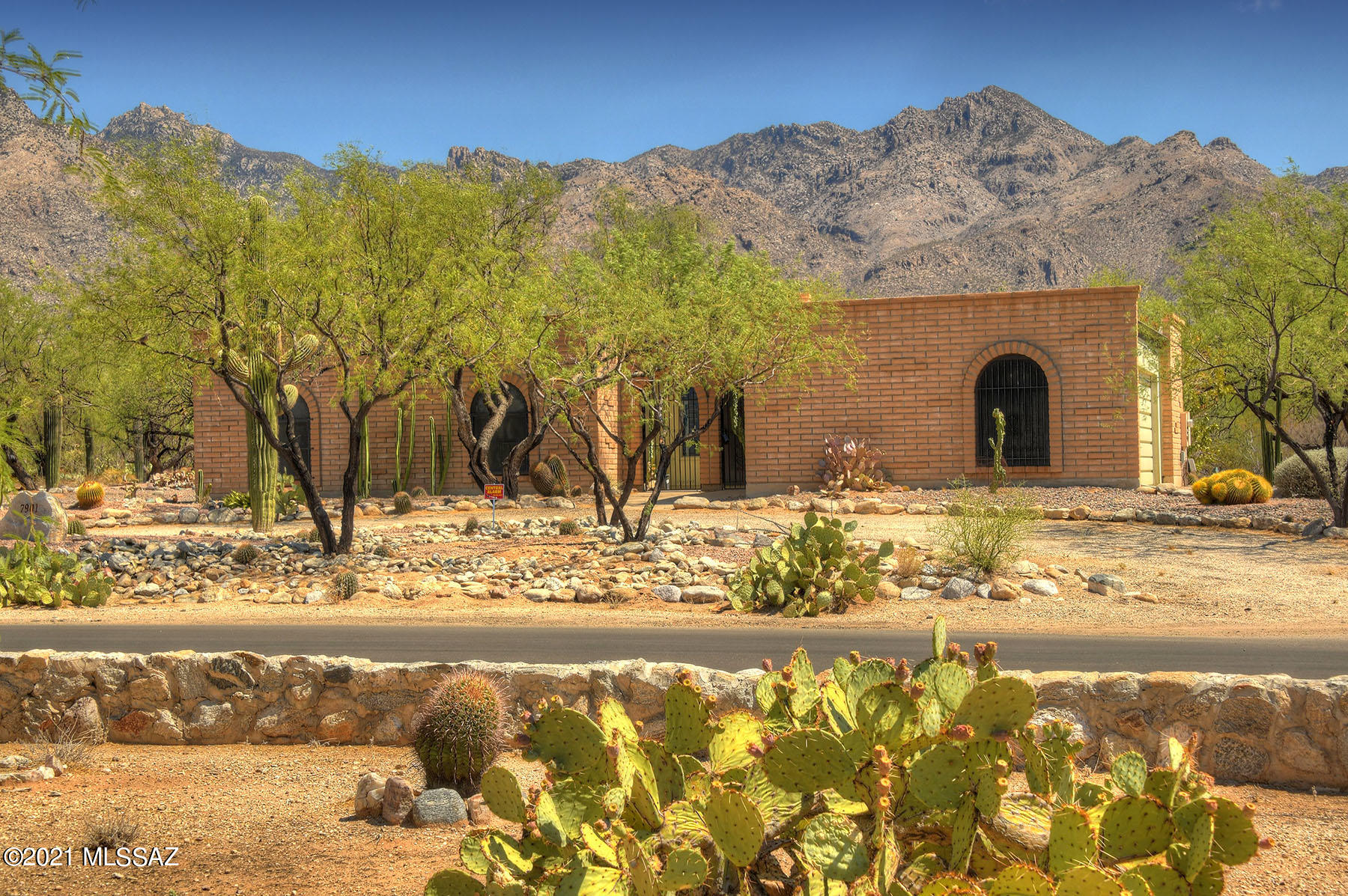 Sabino Town And Country Estates (1-77) - Residential