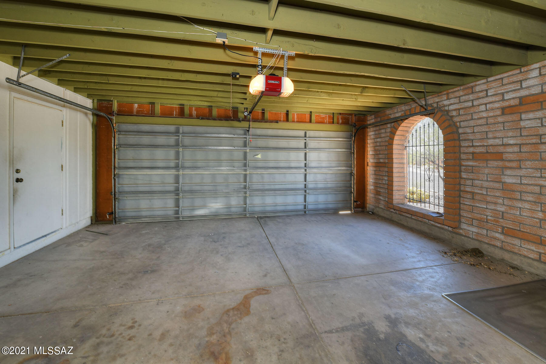 Sabino Town And Country Estates (1-77) - Residential