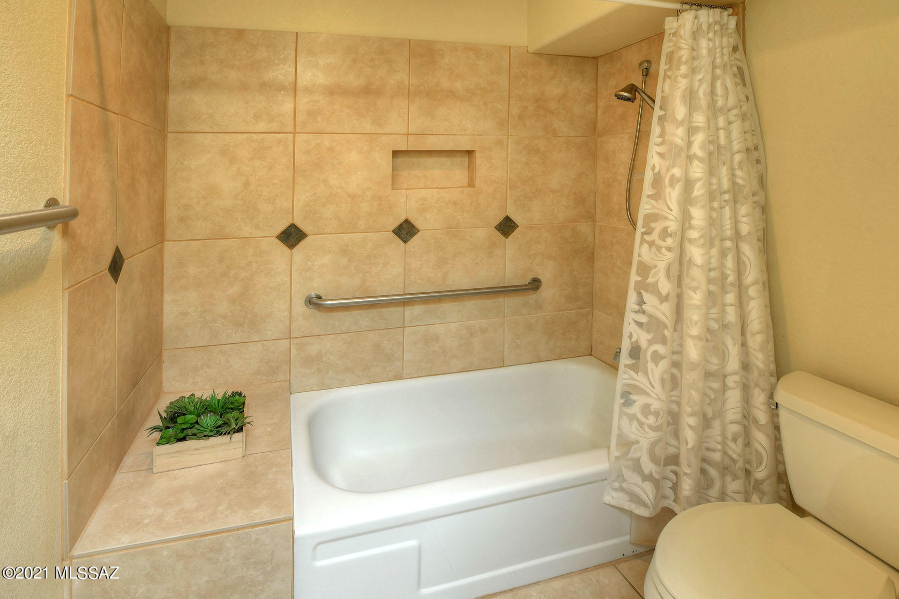 Sabino Town And Country Estates (1-77) - Residential