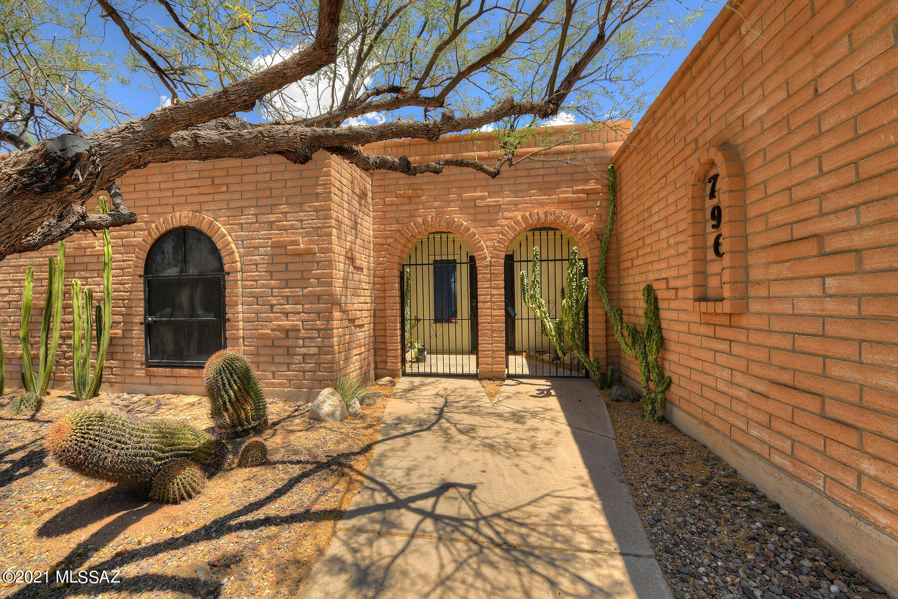 Sabino Town And Country Estates (1-77) - Residential