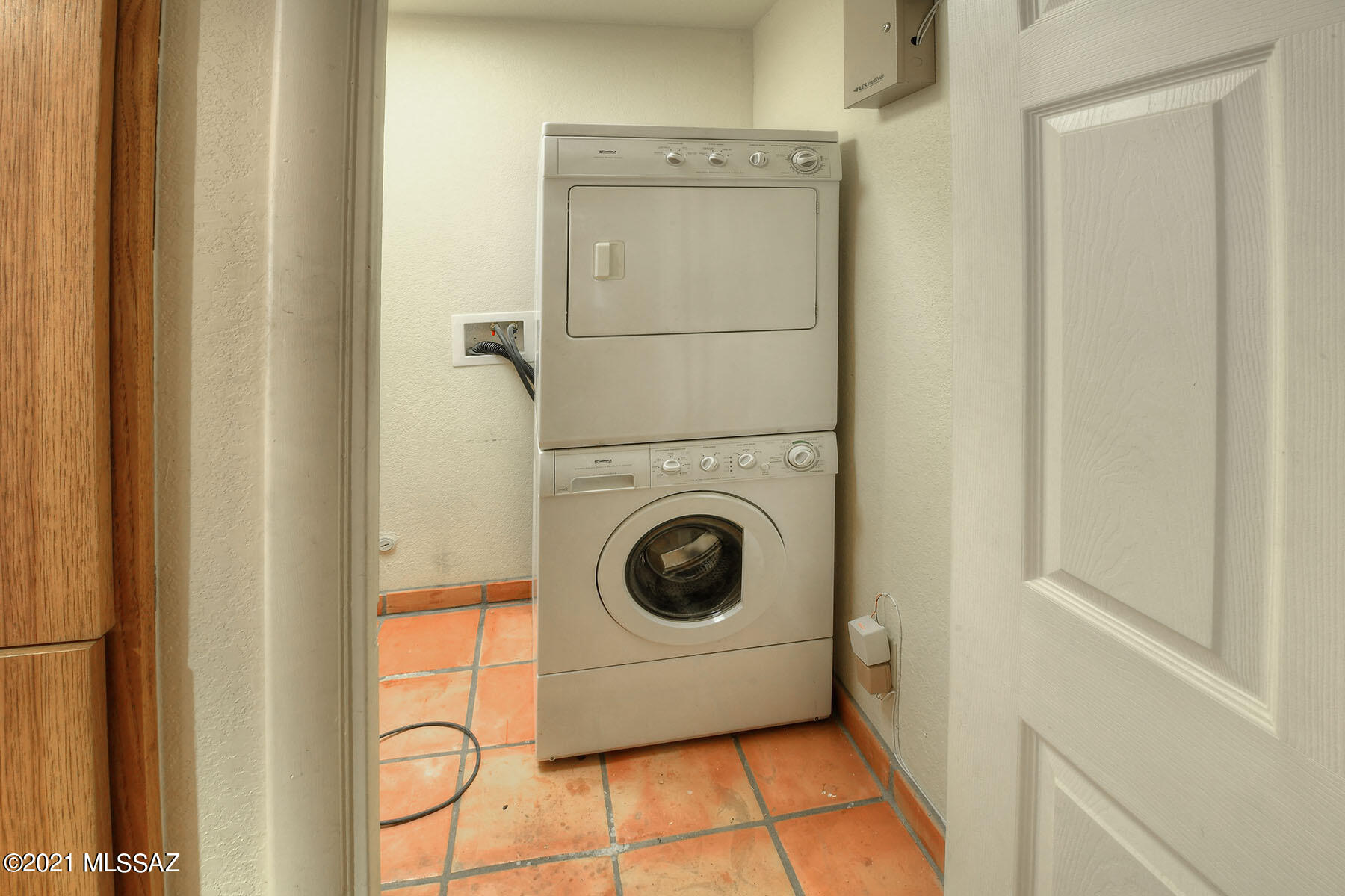 Sabino Town And Country Estates (1-77) - Residential