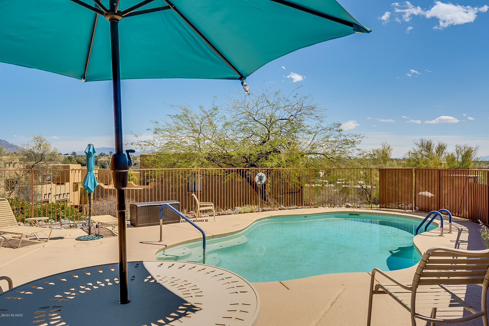Fairway Terrace Condos. (Units 1-30) - Residential